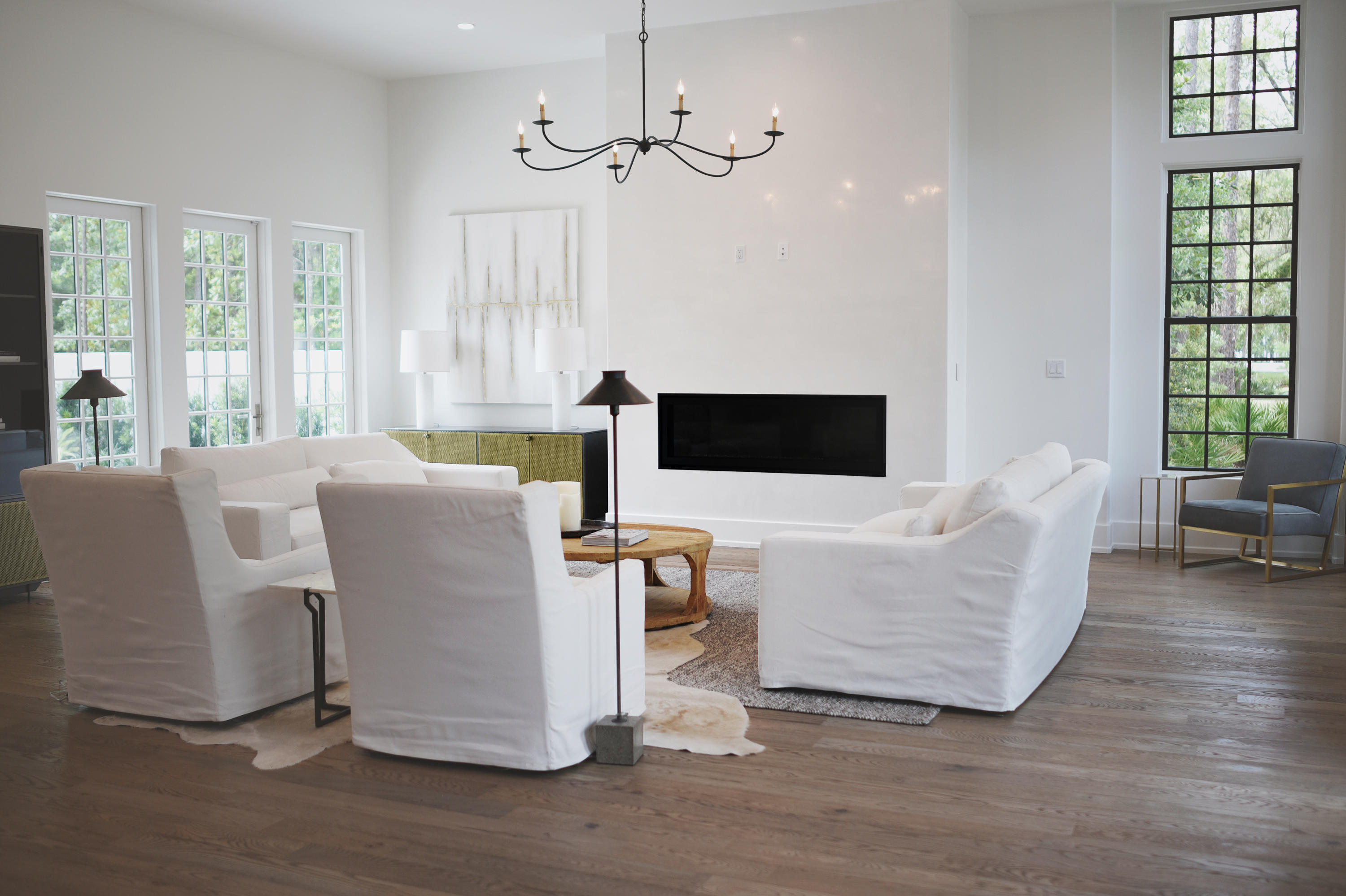 CHURCHILL OAKS - Residential