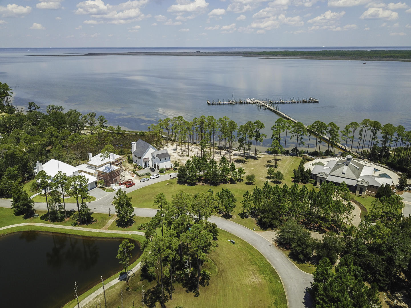 CHURCHILL OAKS - Residential