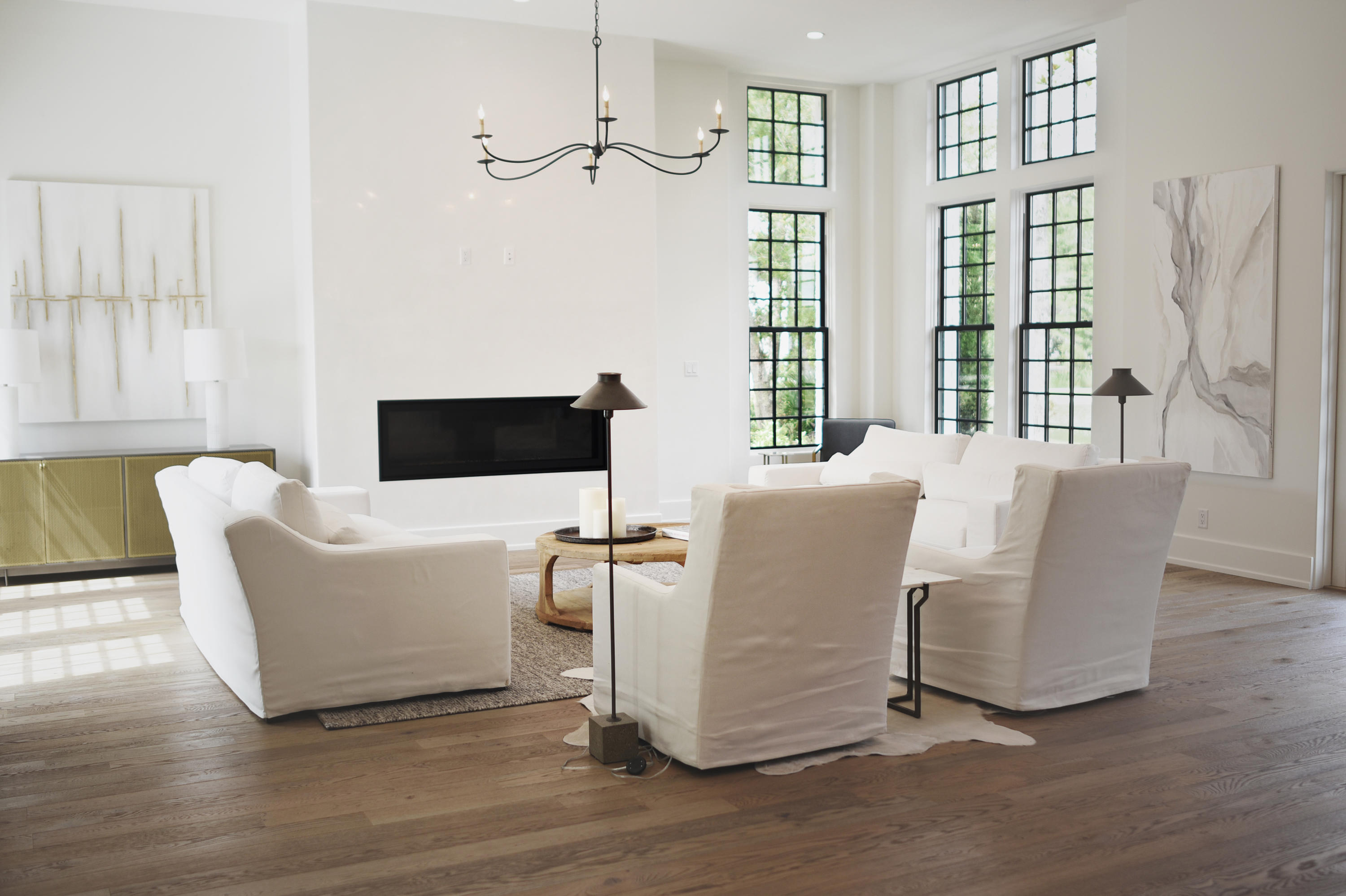 CHURCHILL OAKS - Residential