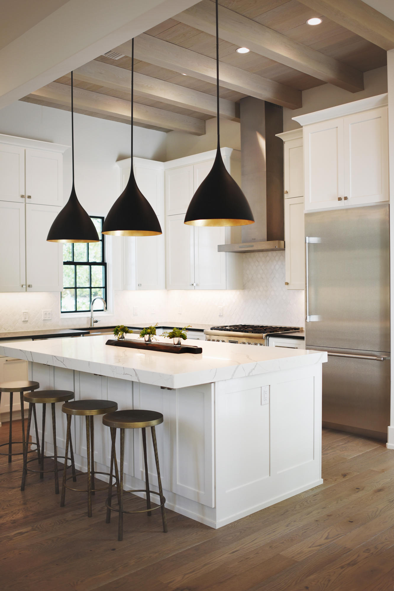 CHURCHILL OAKS - Residential