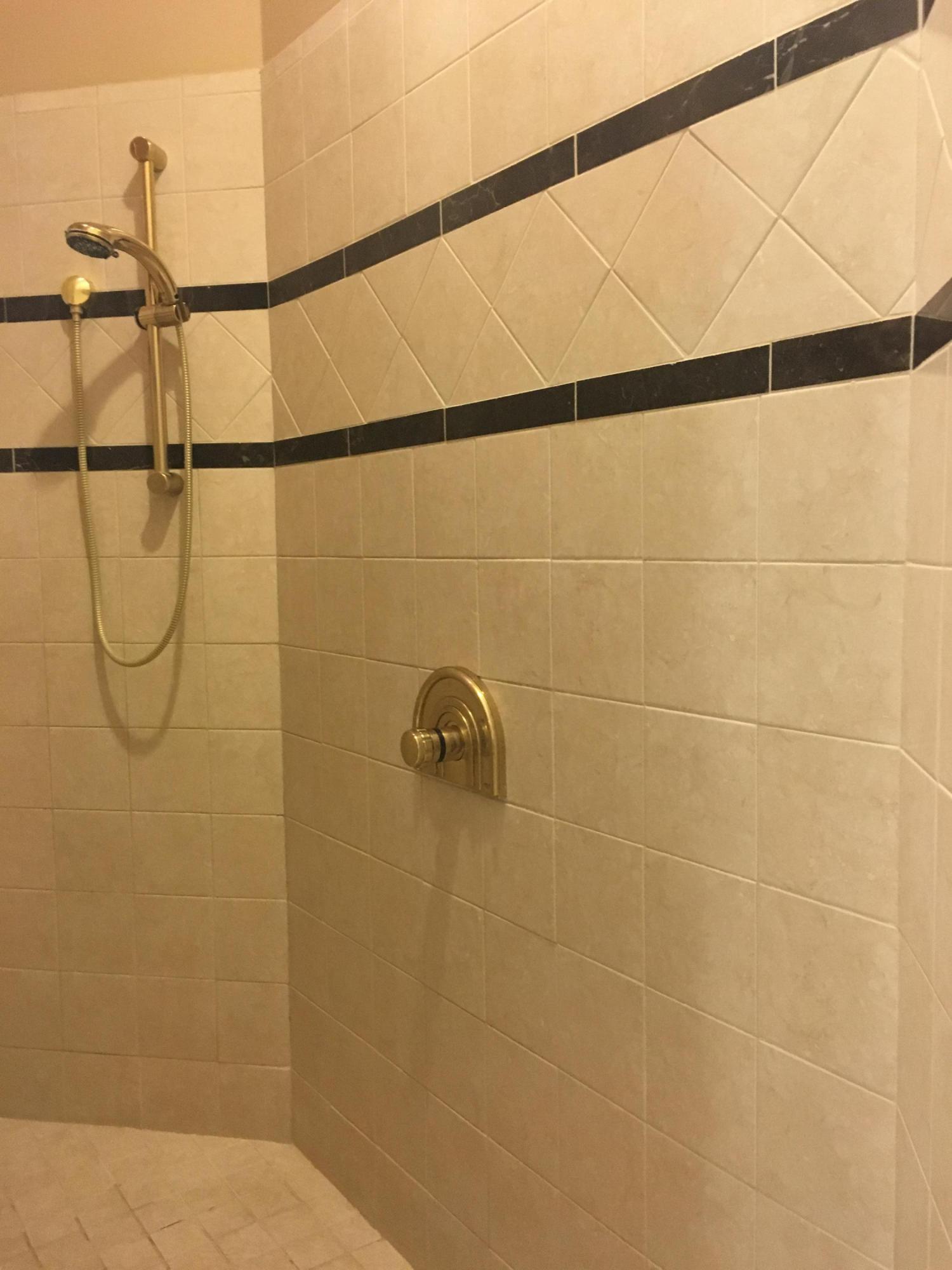 SUNSET BEACH PH 1 BLUEWATER BAY - Residential