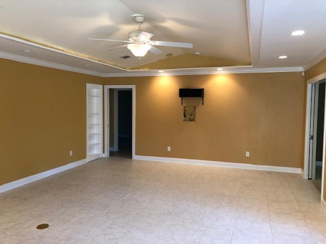 ST ANDREWS WEST BLUEWATER BAY 1 - Residential