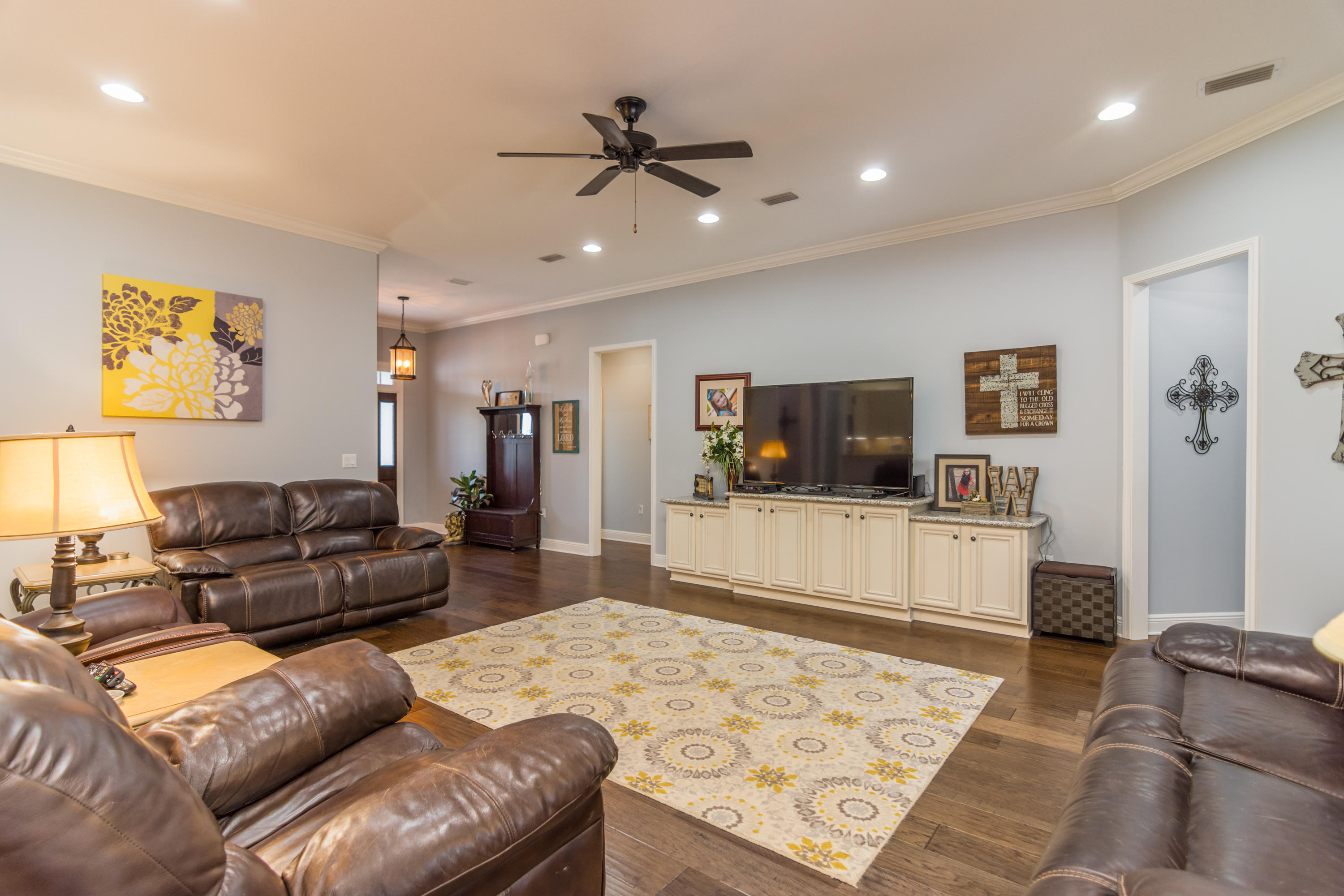 ASHLEY PLACE - Residential