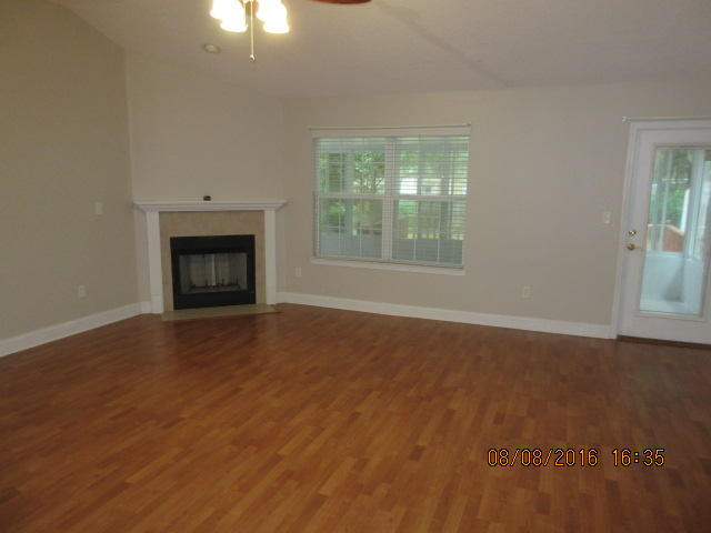 PORT DIXIE - Residential Lease