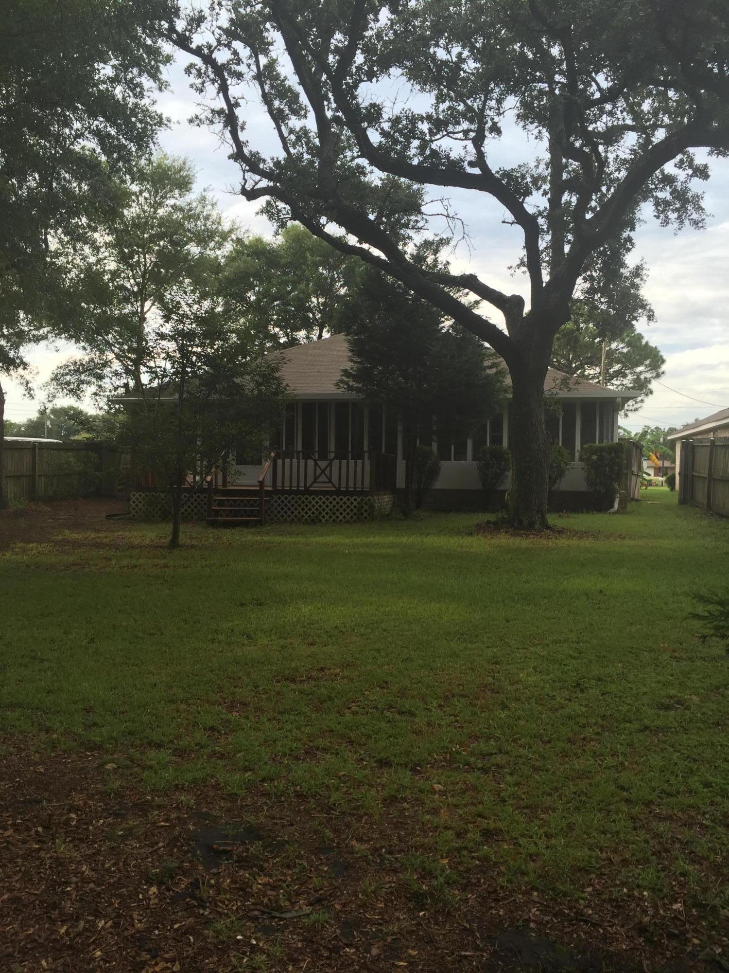 PORT DIXIE - Residential Lease
