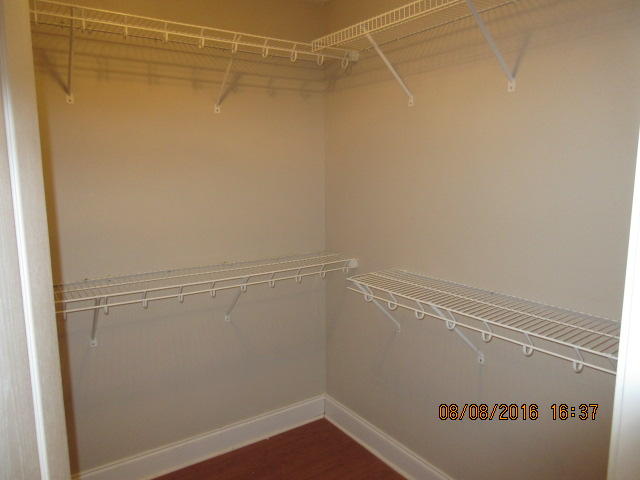 PORT DIXIE - Residential Lease