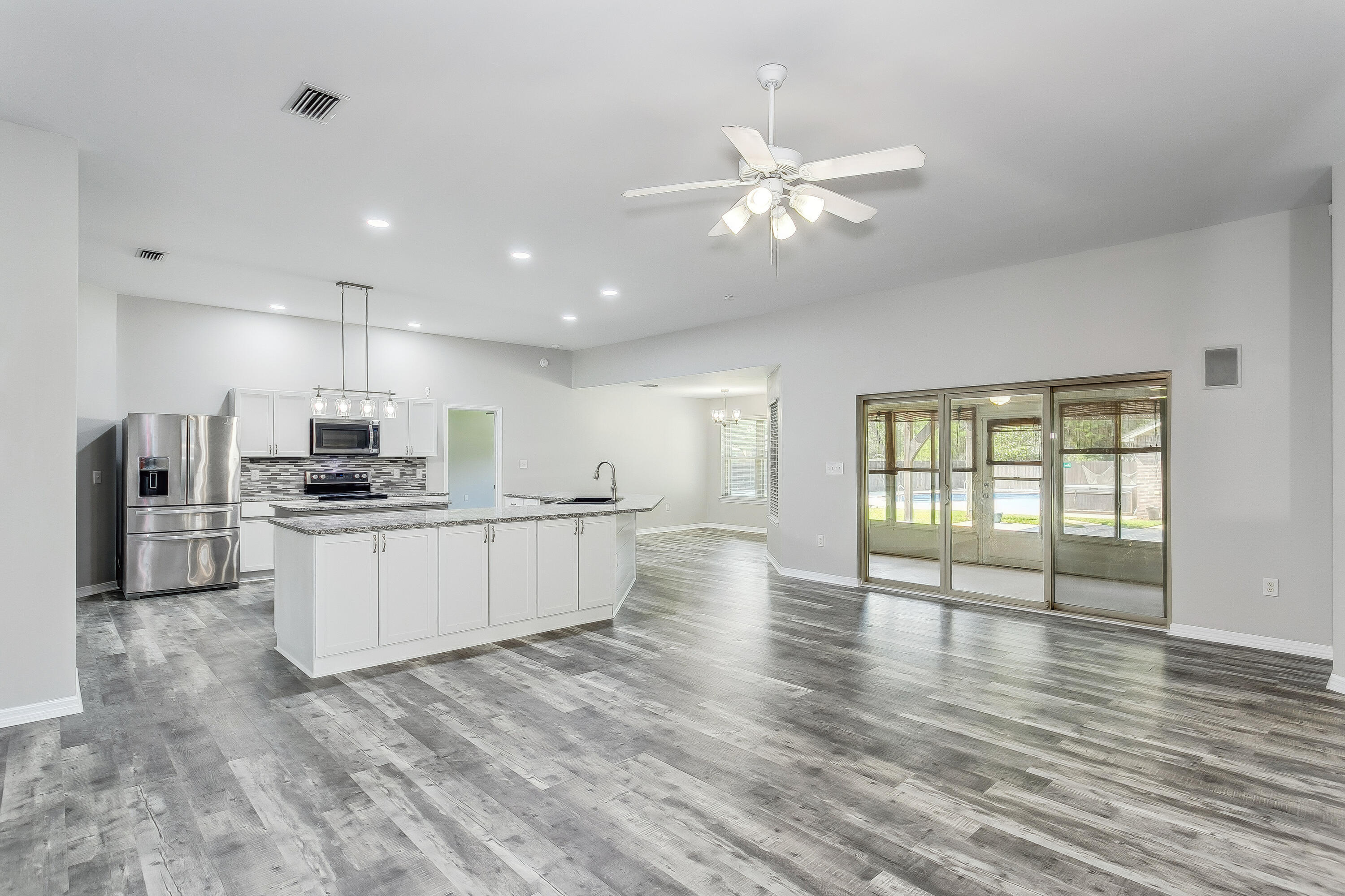 HOLLEY BY THE SEA - Residential