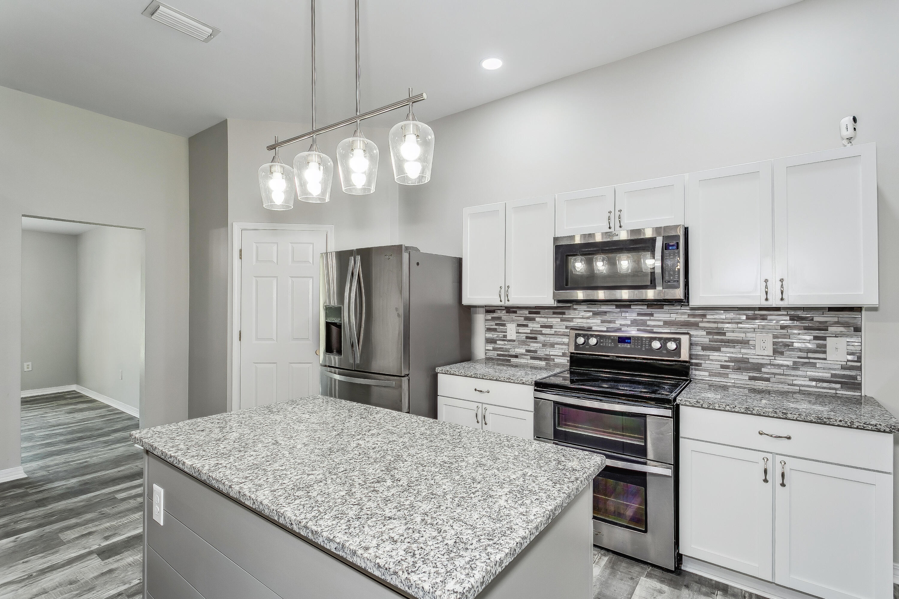 HOLLEY BY THE SEA - Residential