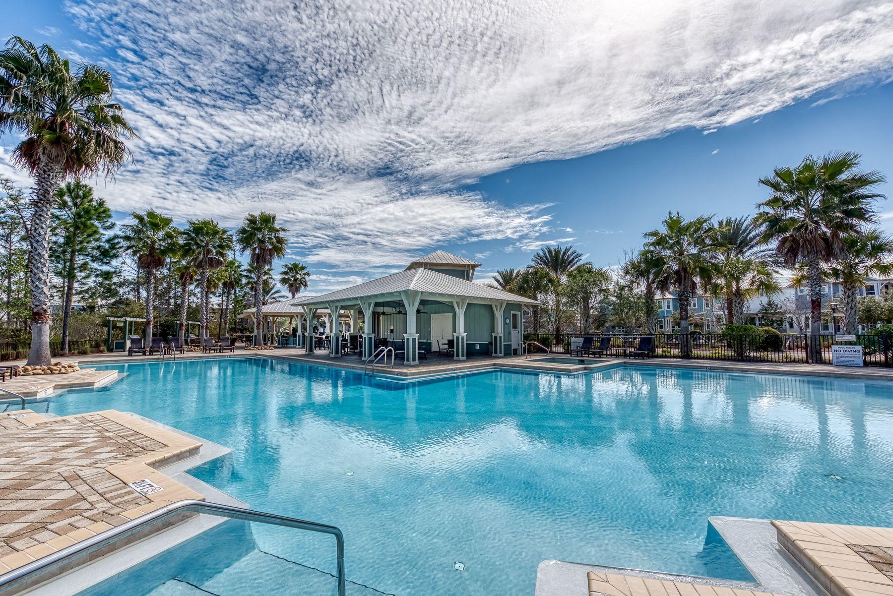 NATUREWALK AT SEAGROVE - Residential