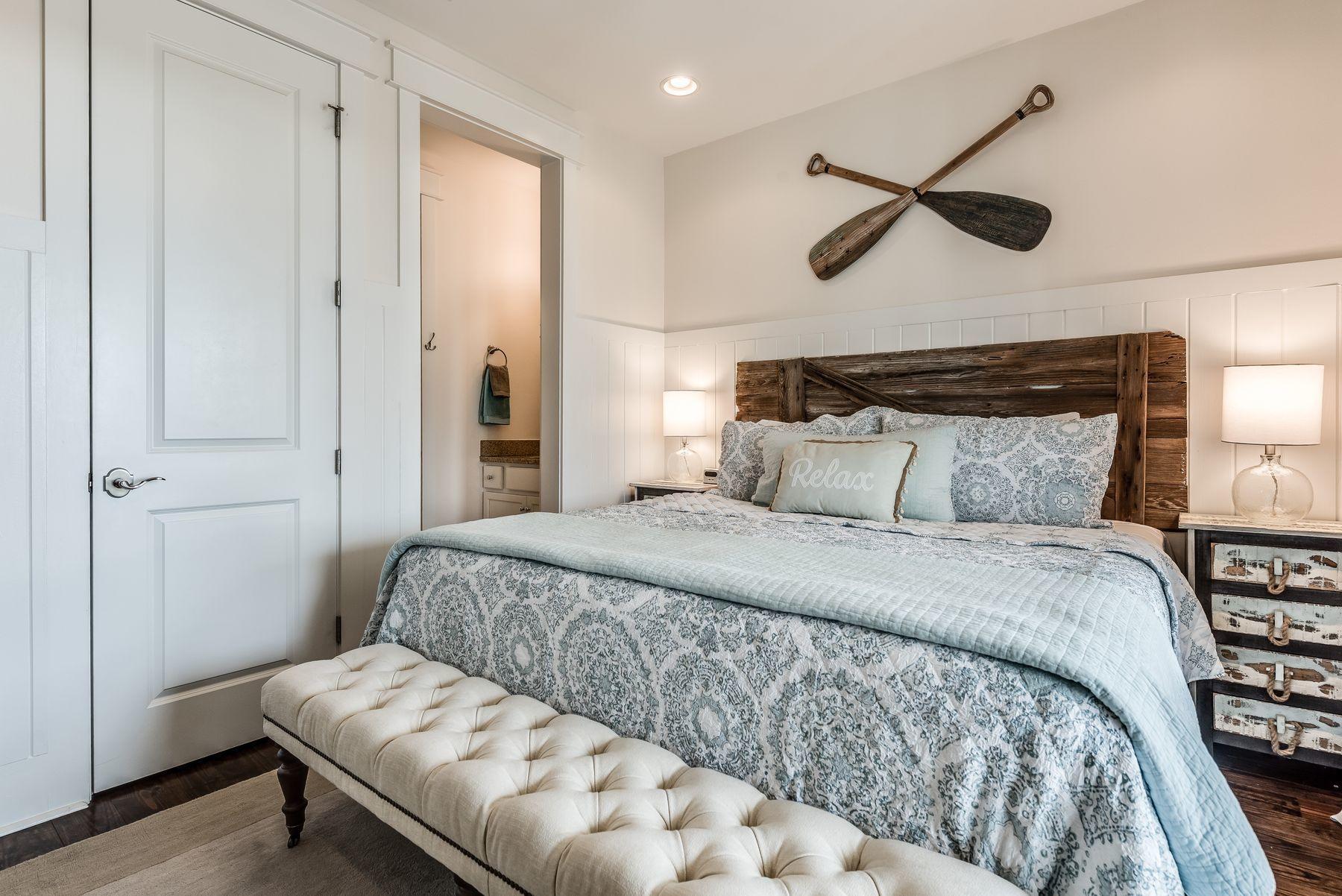 NATUREWALK AT SEAGROVE - Residential