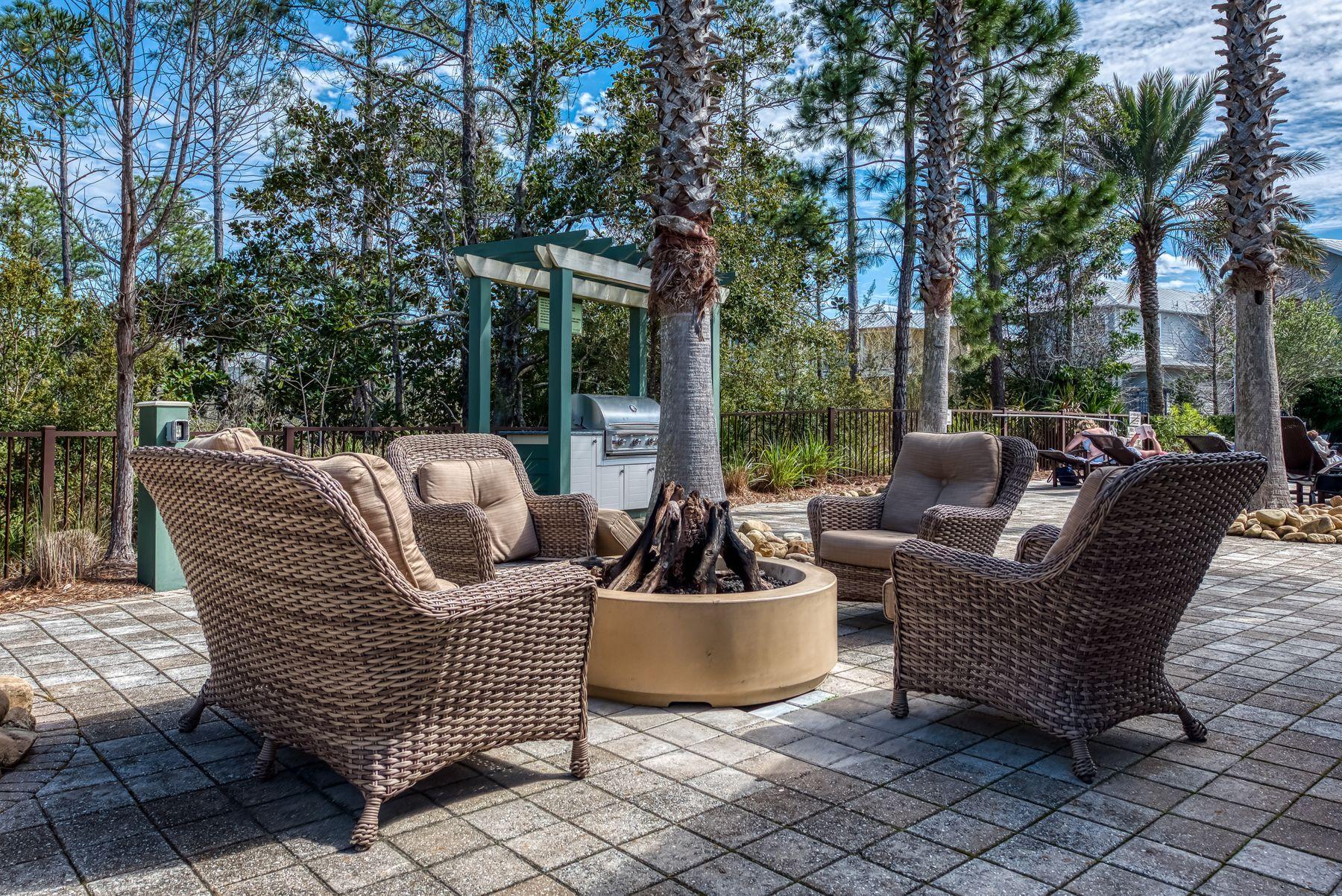 NATUREWALK AT SEAGROVE - Residential