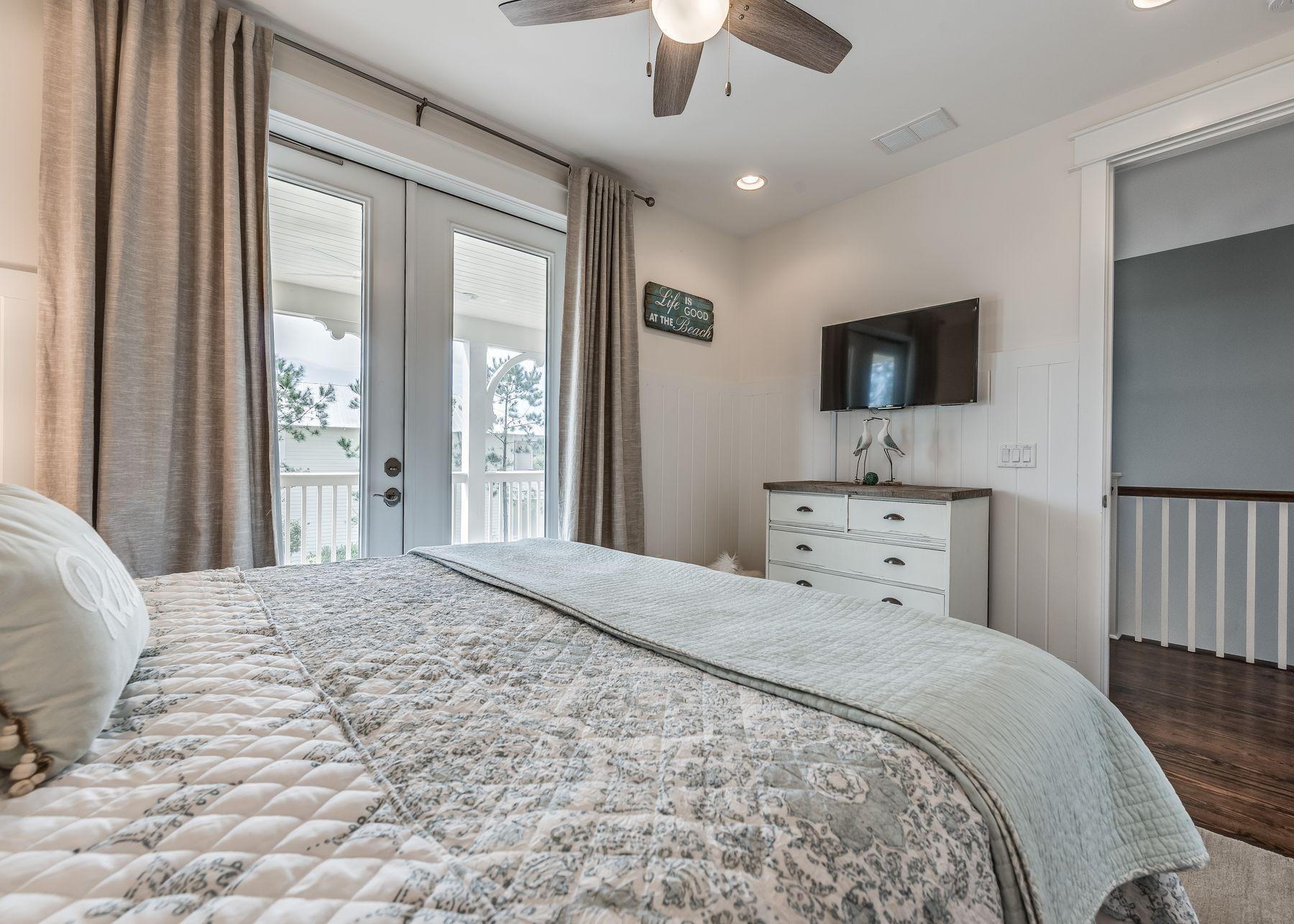 NATUREWALK AT SEAGROVE - Residential