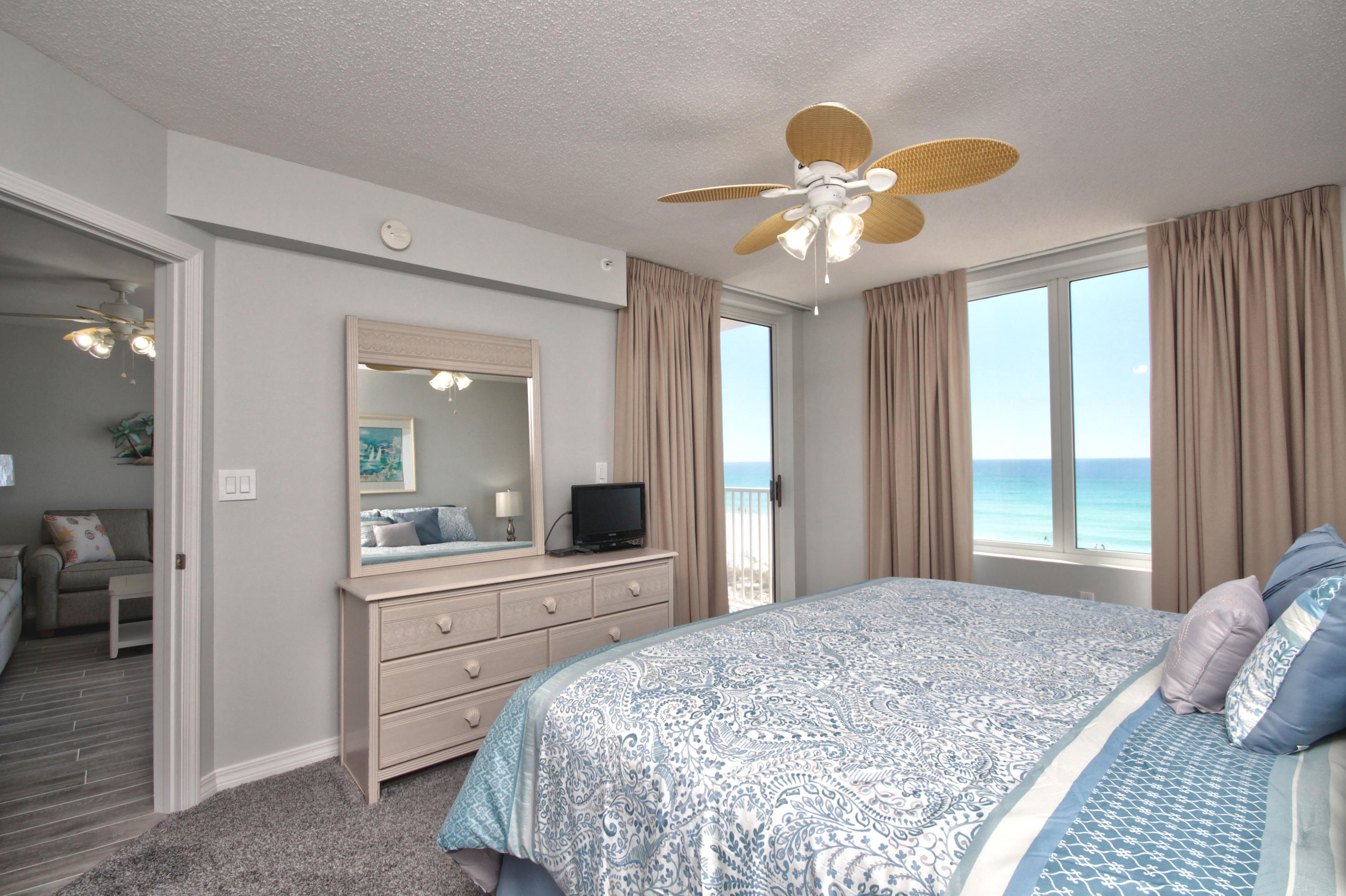 ISLAND PRINCESS - Residential