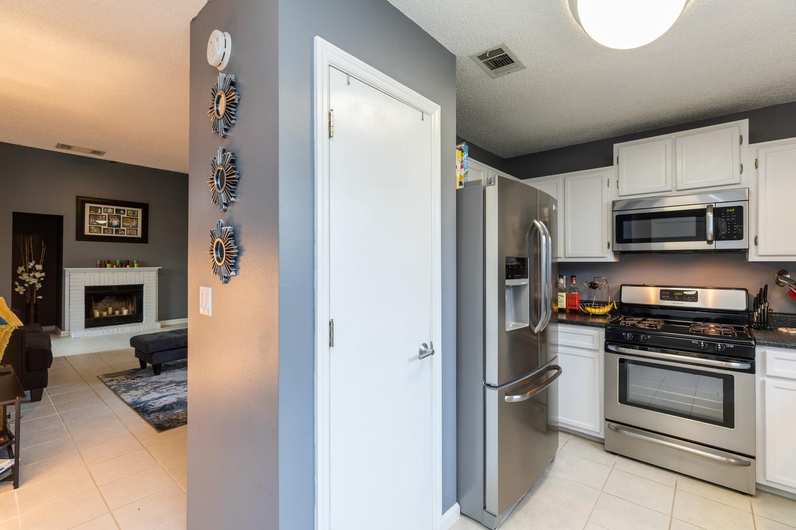 LIVE OAK MANORS - Residential