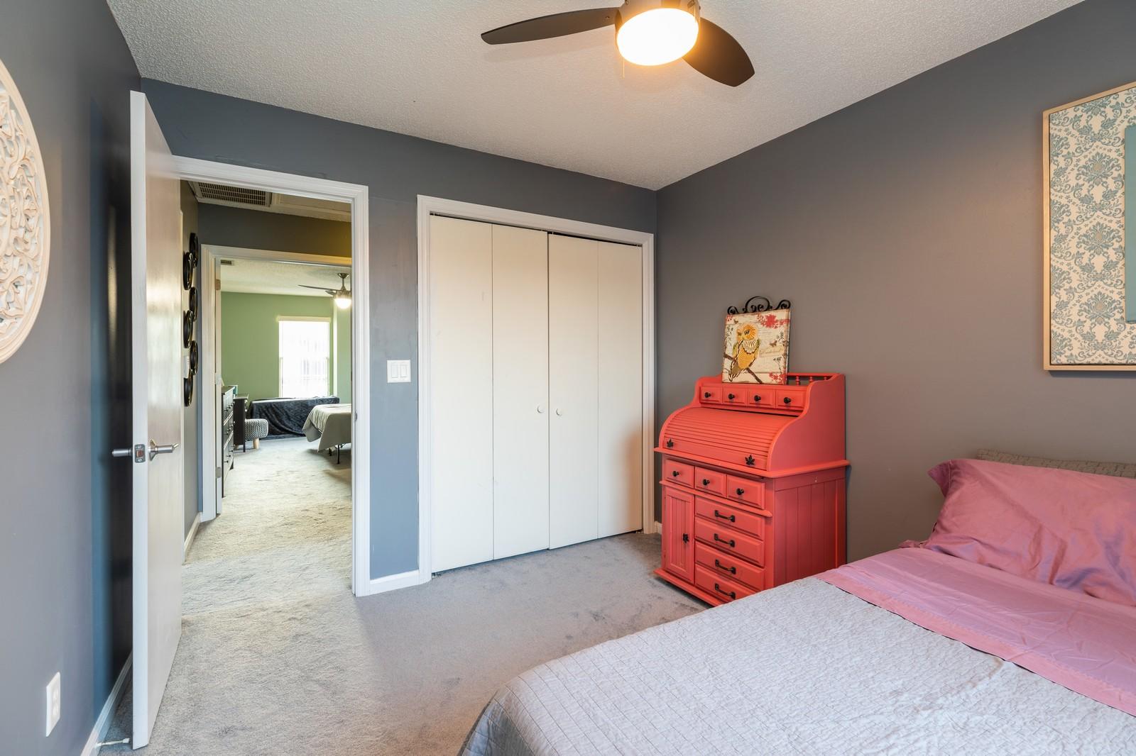 LIVE OAK MANORS - Residential