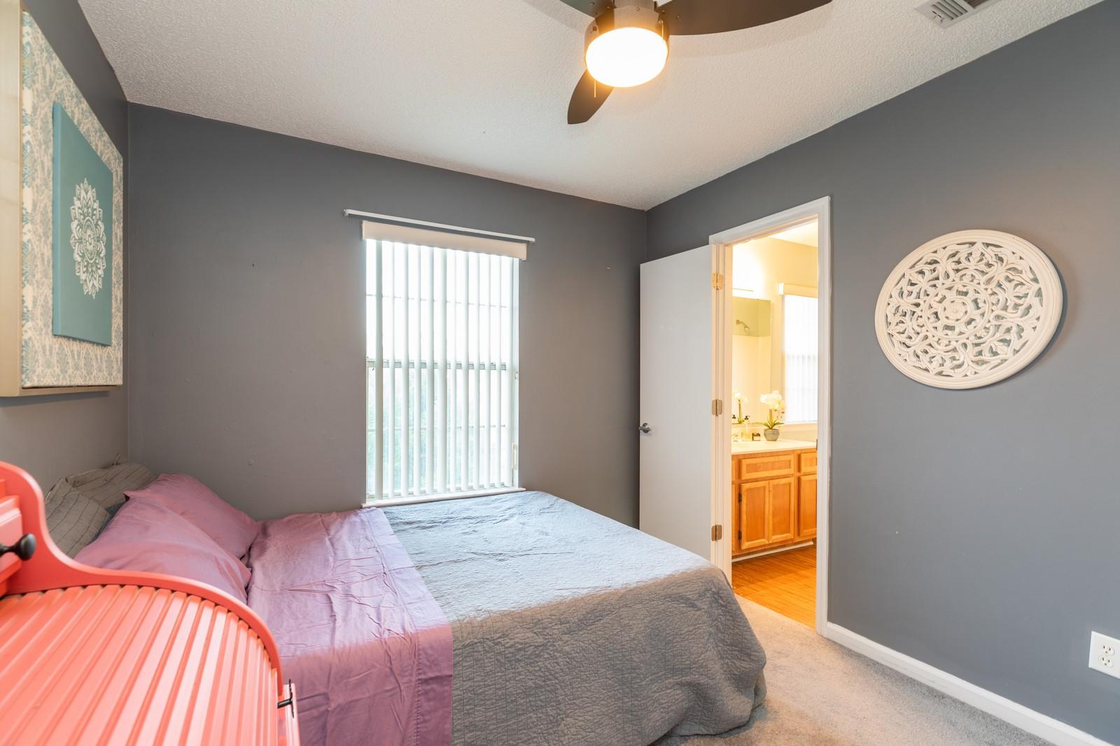 LIVE OAK MANORS - Residential