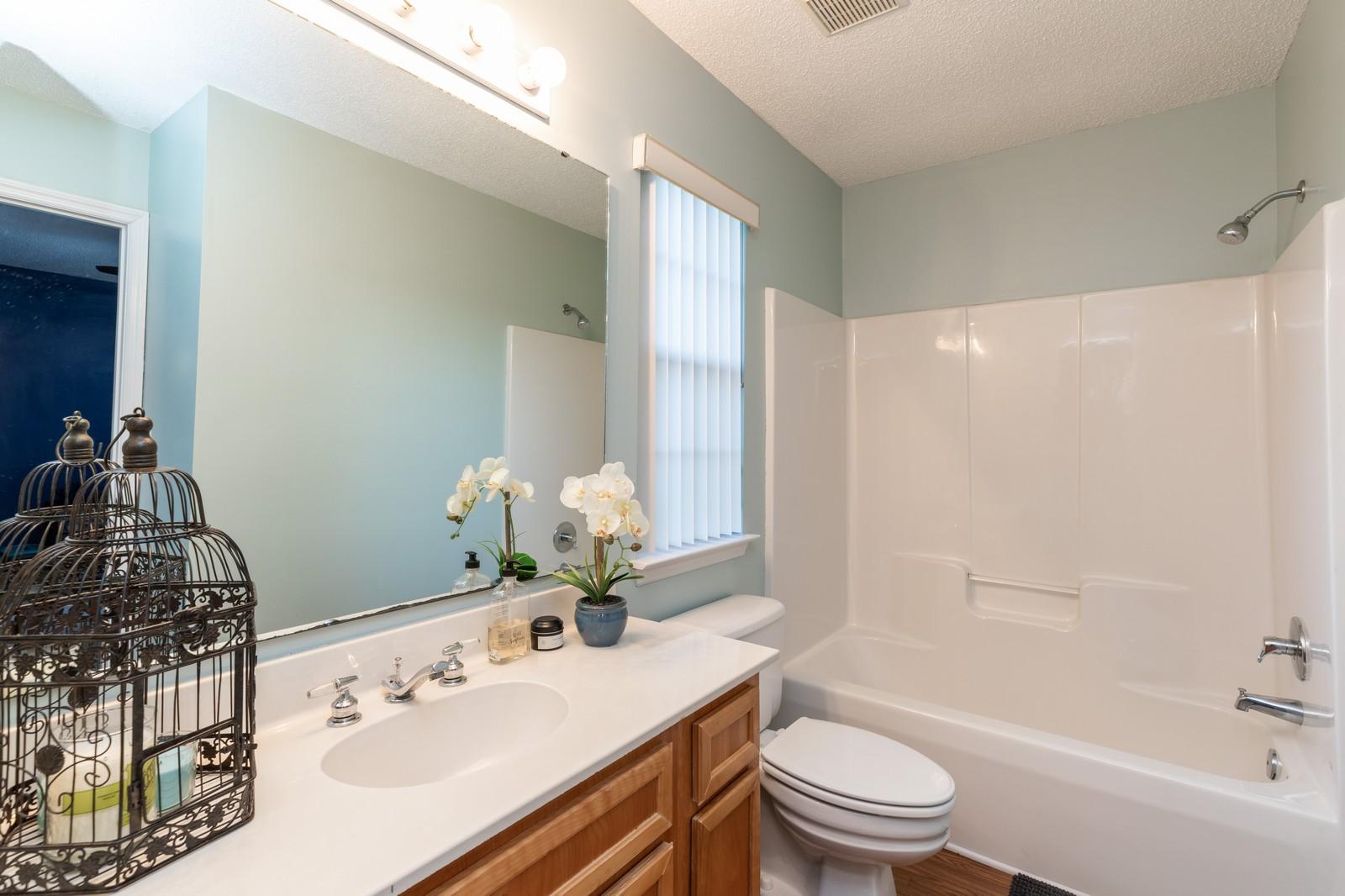 LIVE OAK MANORS - Residential