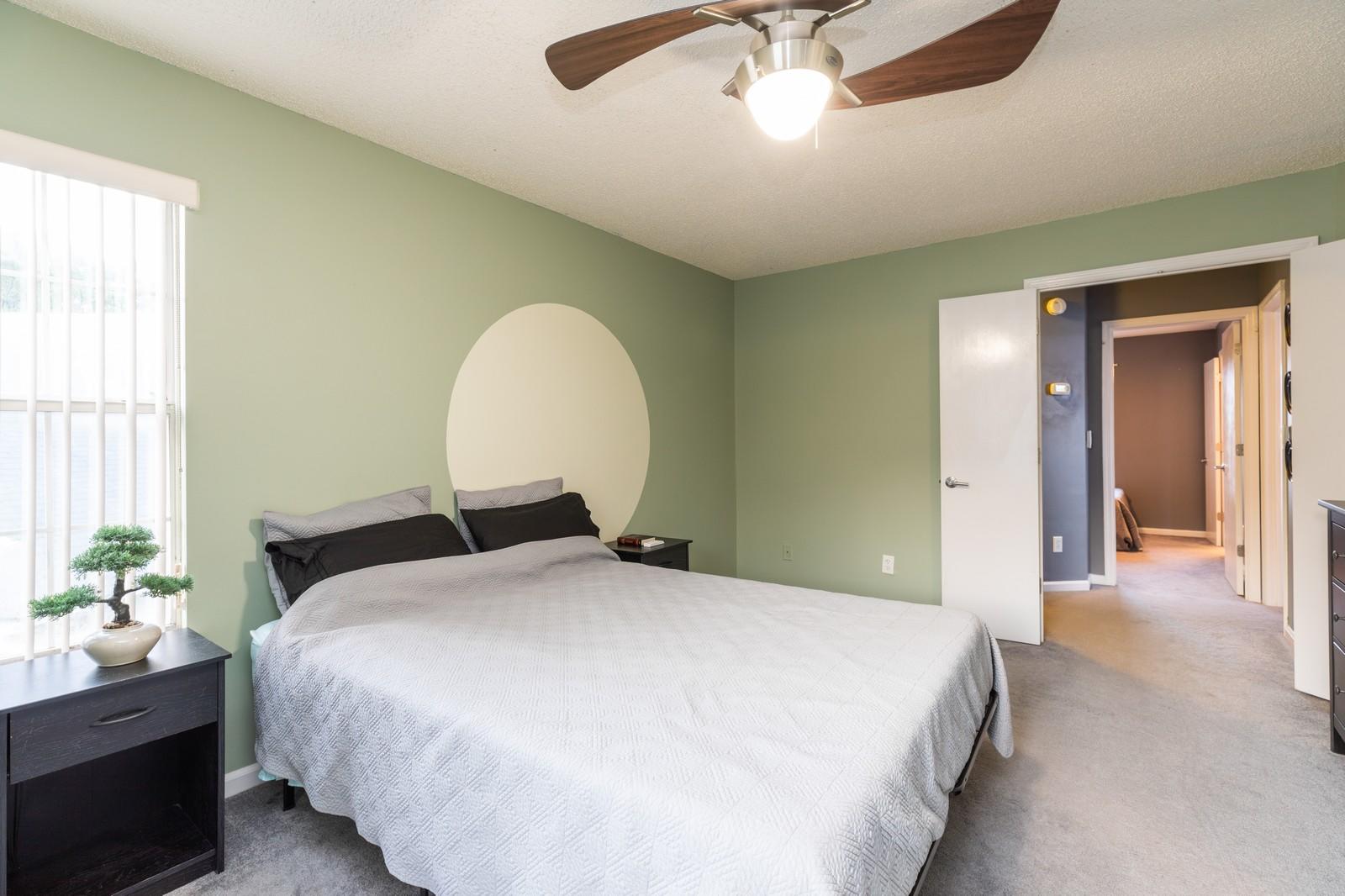 LIVE OAK MANORS - Residential