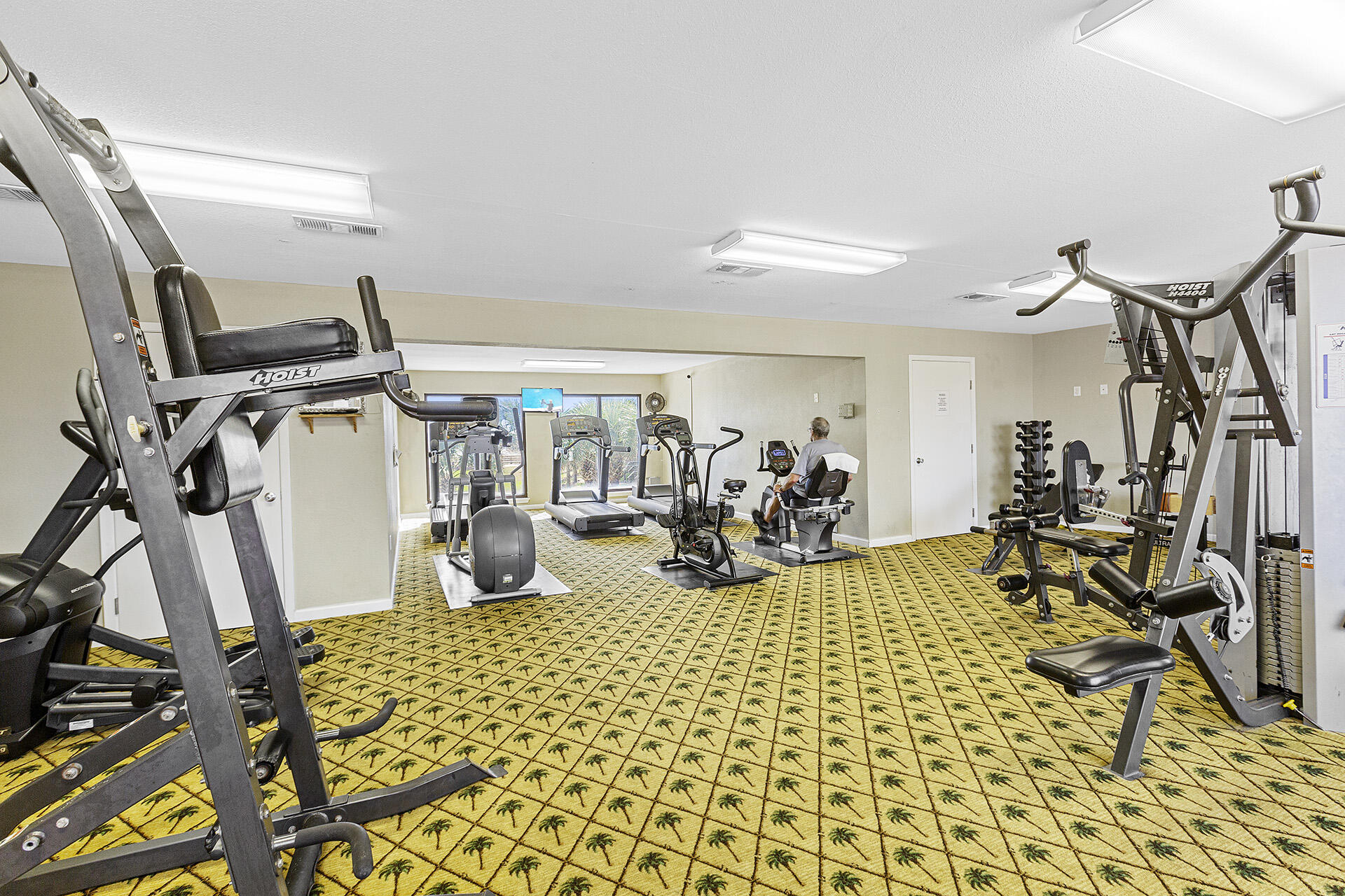 MAINSAIL CONDO PH 4 - Residential