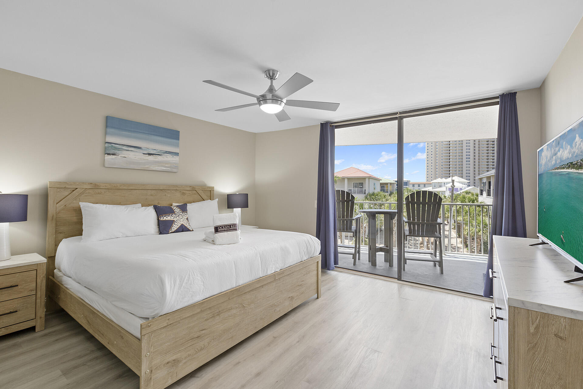 MAINSAIL CONDO PH 4 - Residential