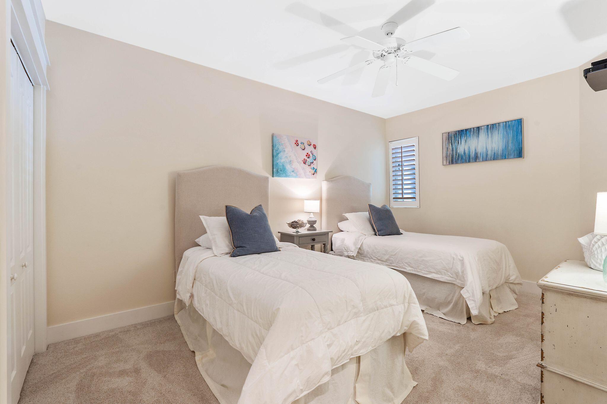 VILLAS AT SEAGROVE BEACH - Residential