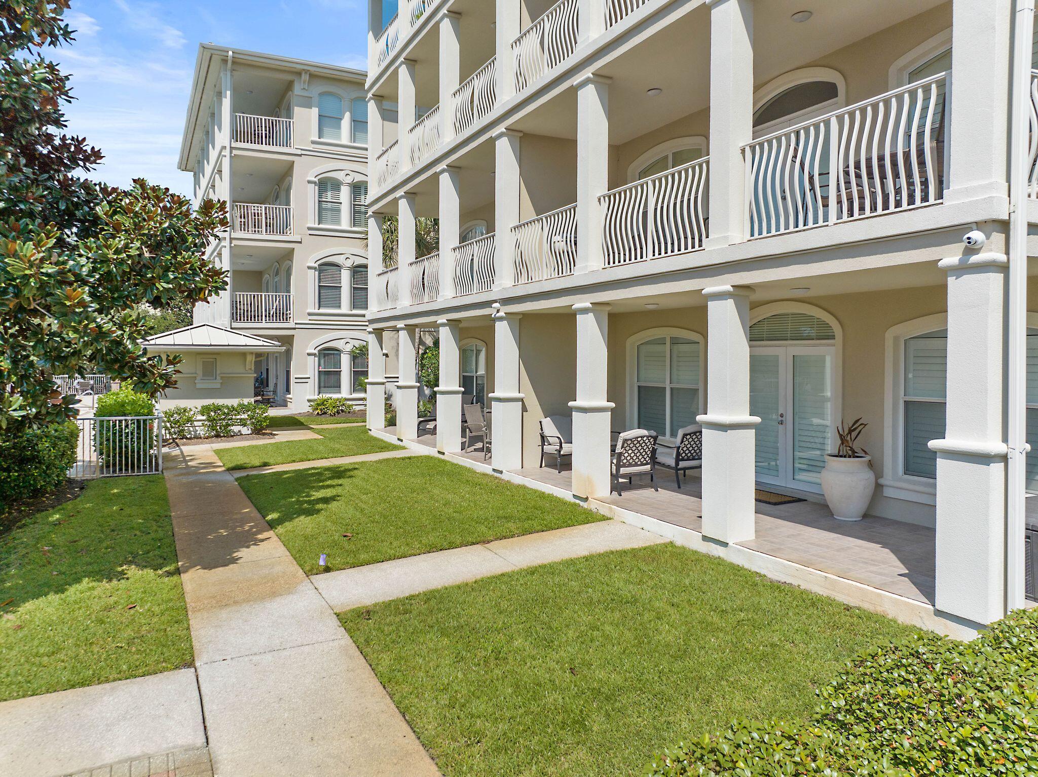 VILLAS AT SEAGROVE BEACH - Residential