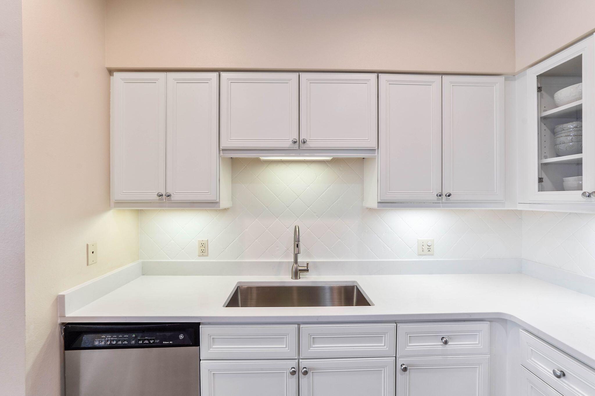 VILLAS AT SEAGROVE BEACH - Residential
