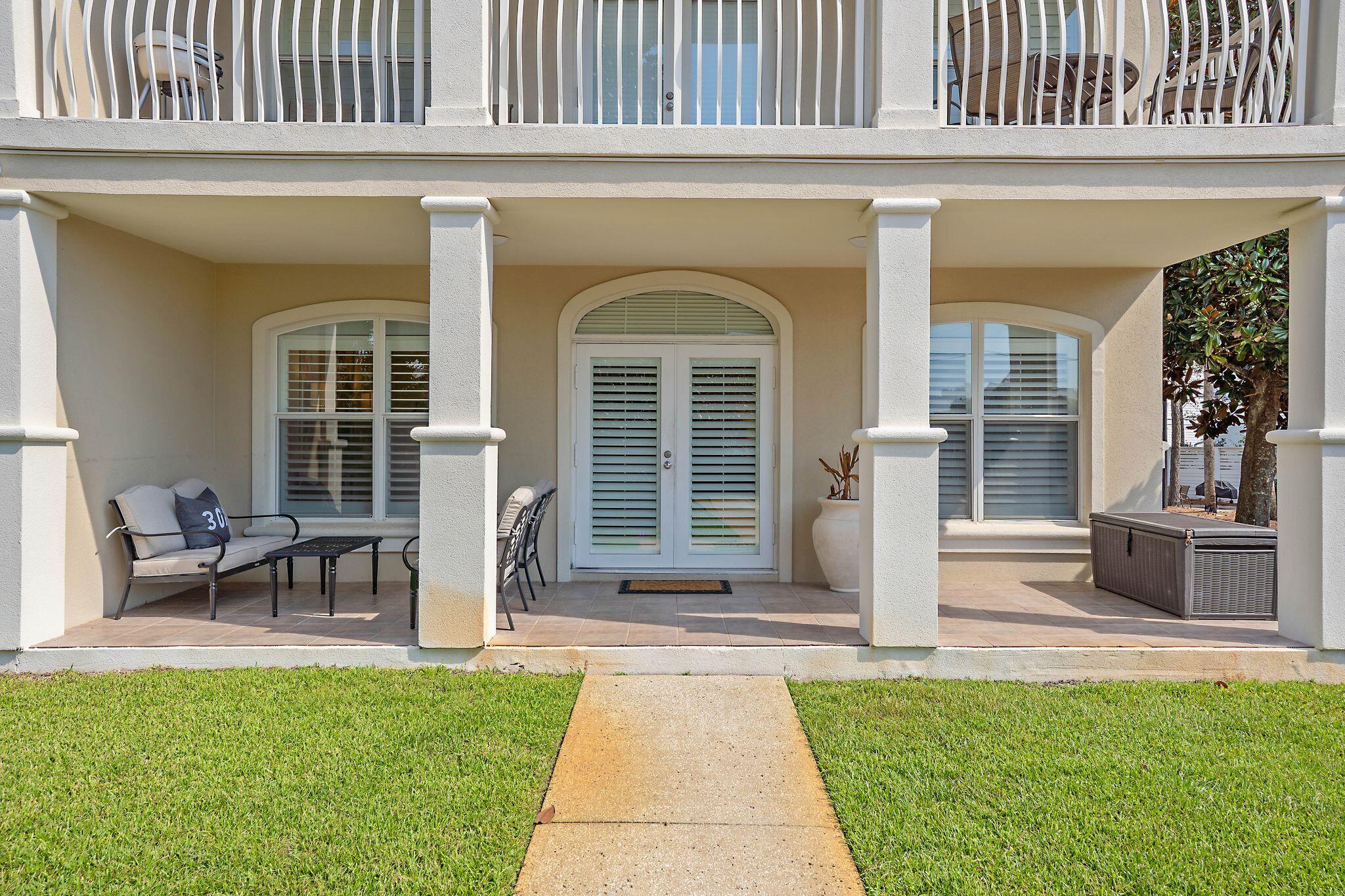VILLAS AT SEAGROVE BEACH - Residential