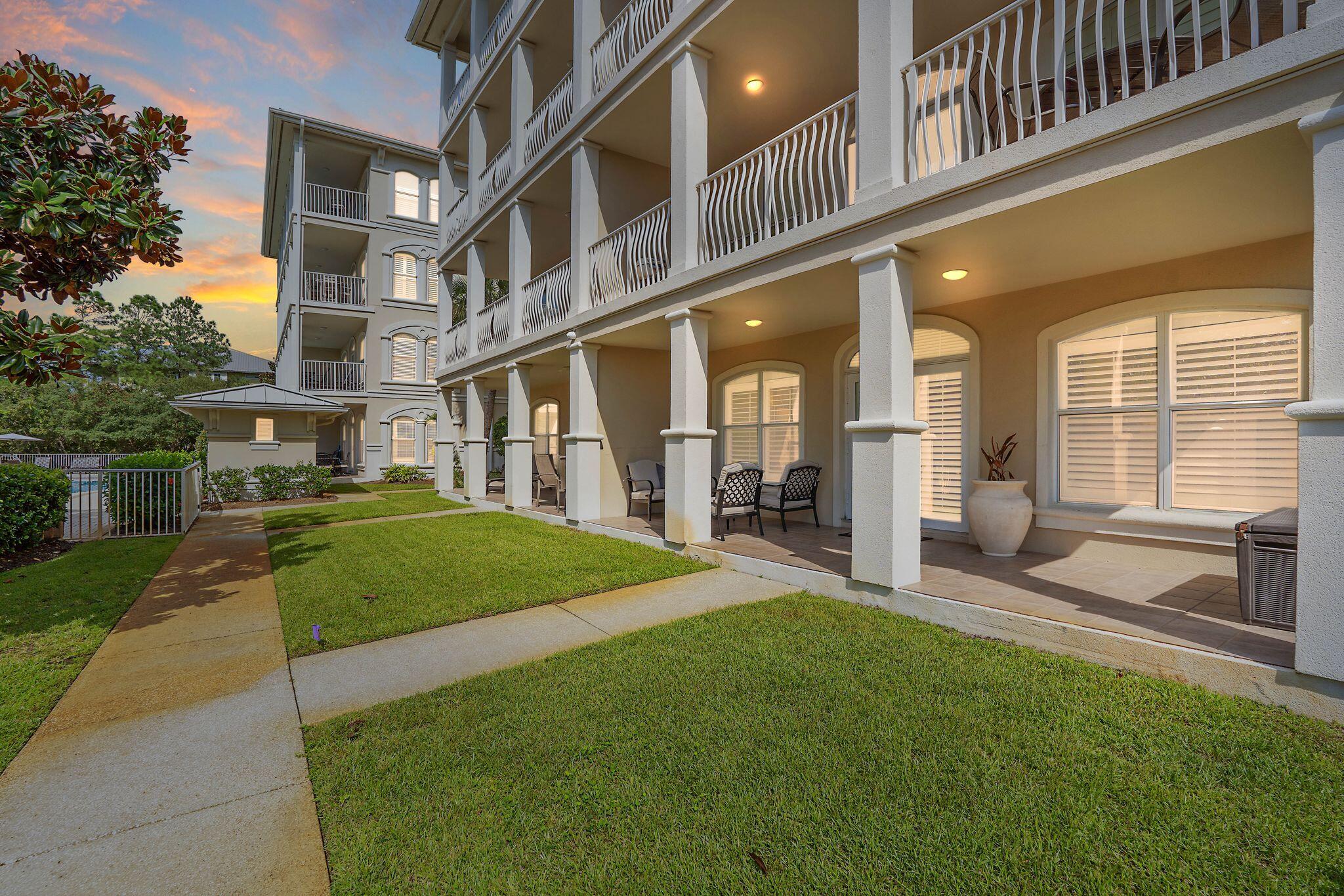 VILLAS AT SEAGROVE BEACH - Residential