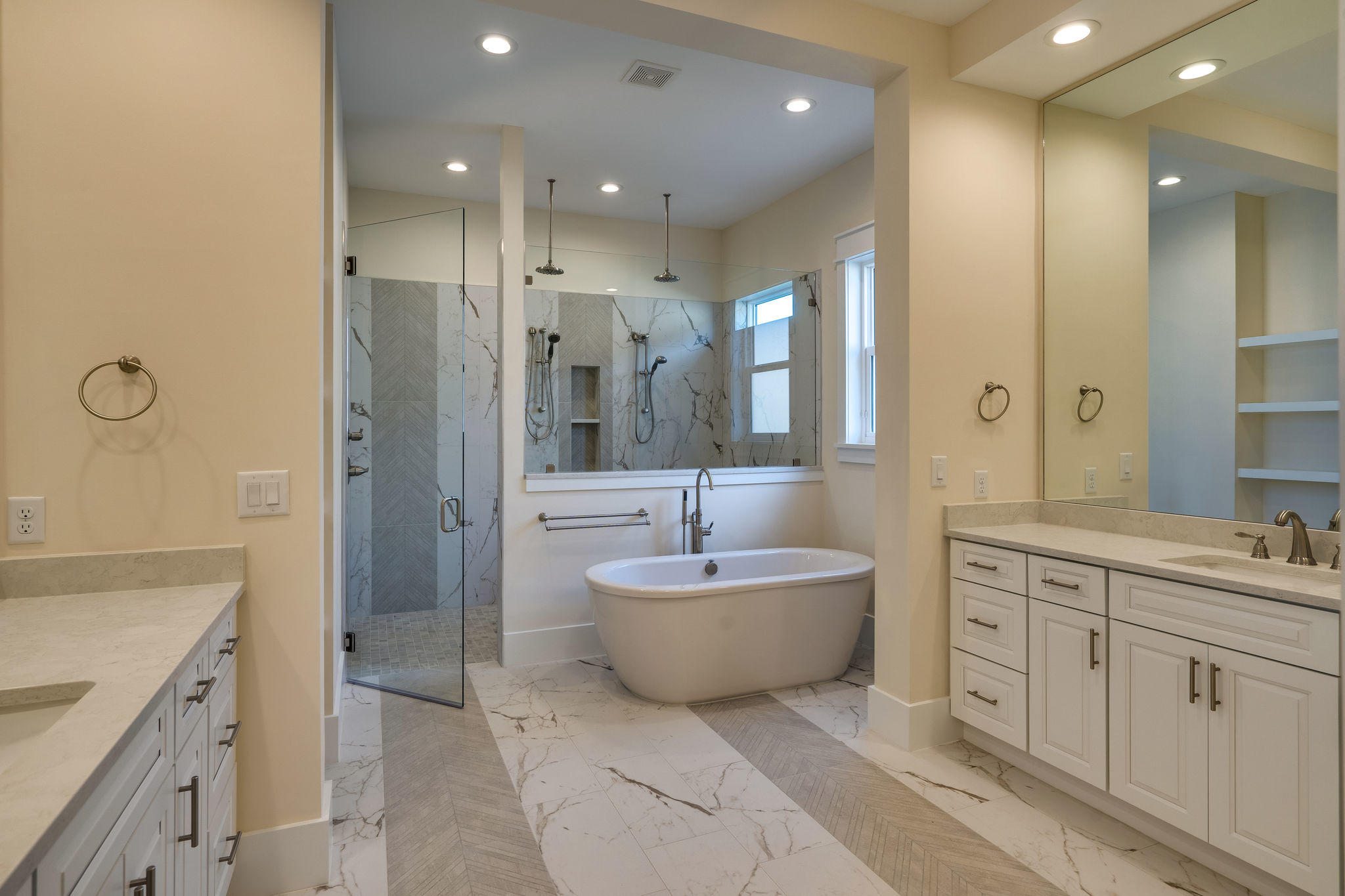 Emerald Bay PH-1 - Residential