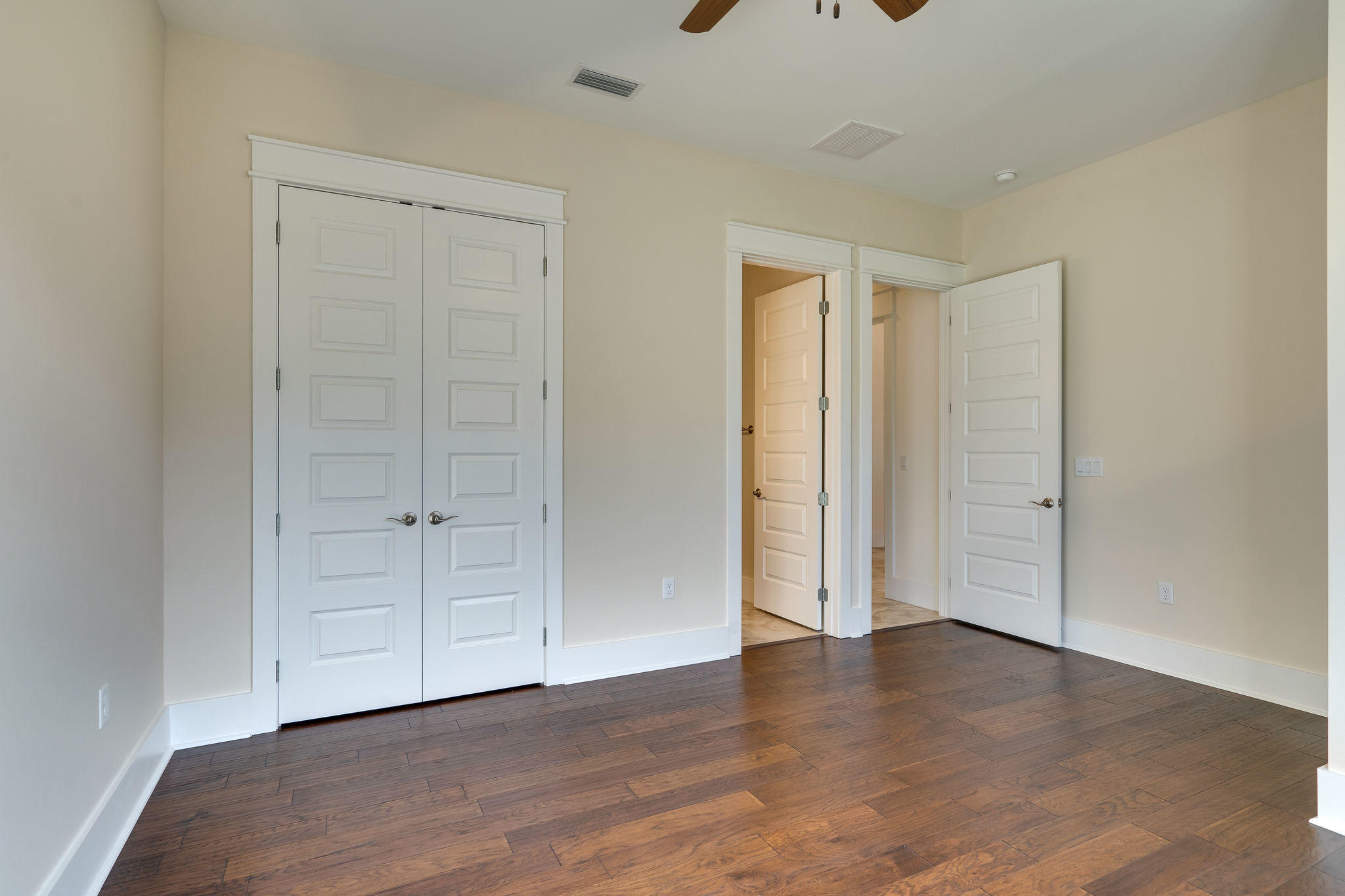 Emerald Bay PH-1 - Residential