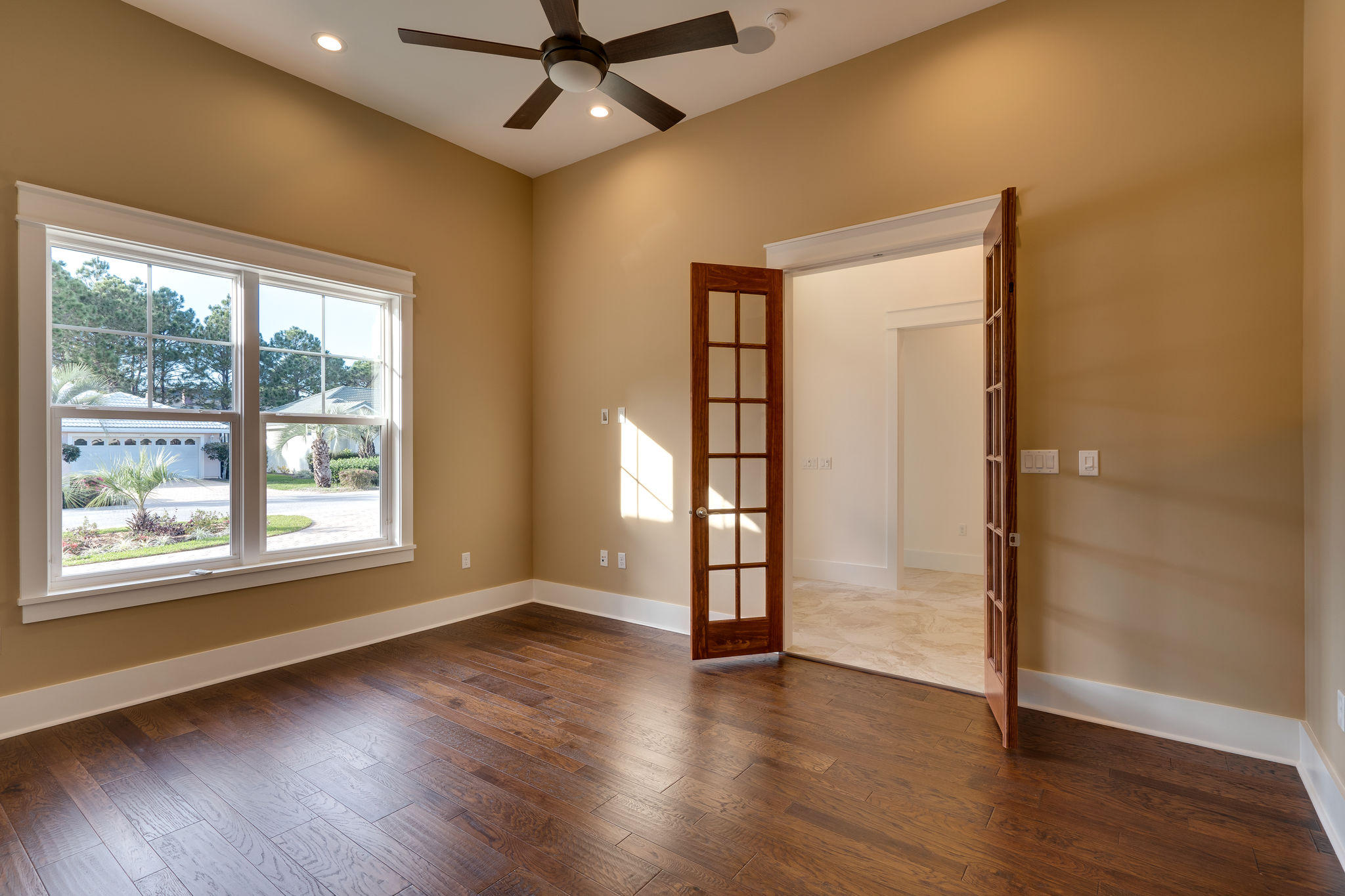 Emerald Bay PH-1 - Residential