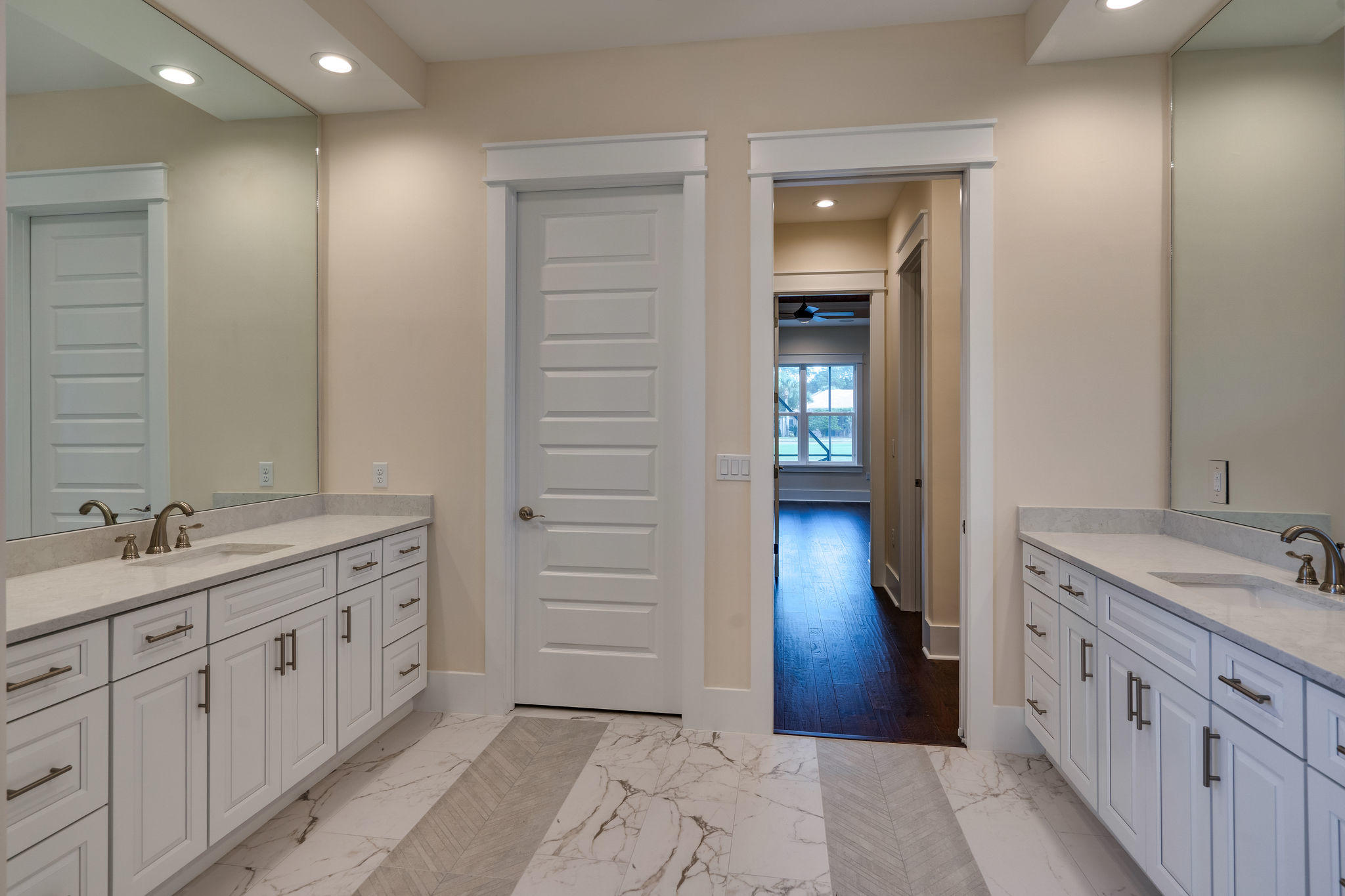 Emerald Bay PH-1 - Residential
