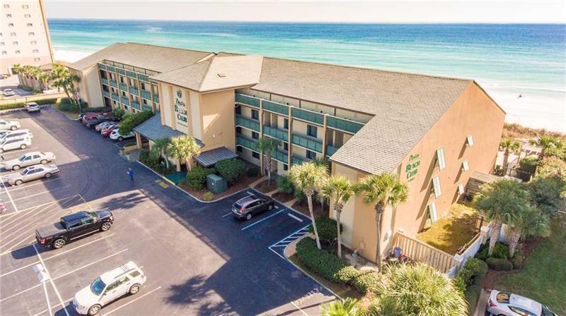DESTIN BEACH CLUB - Residential