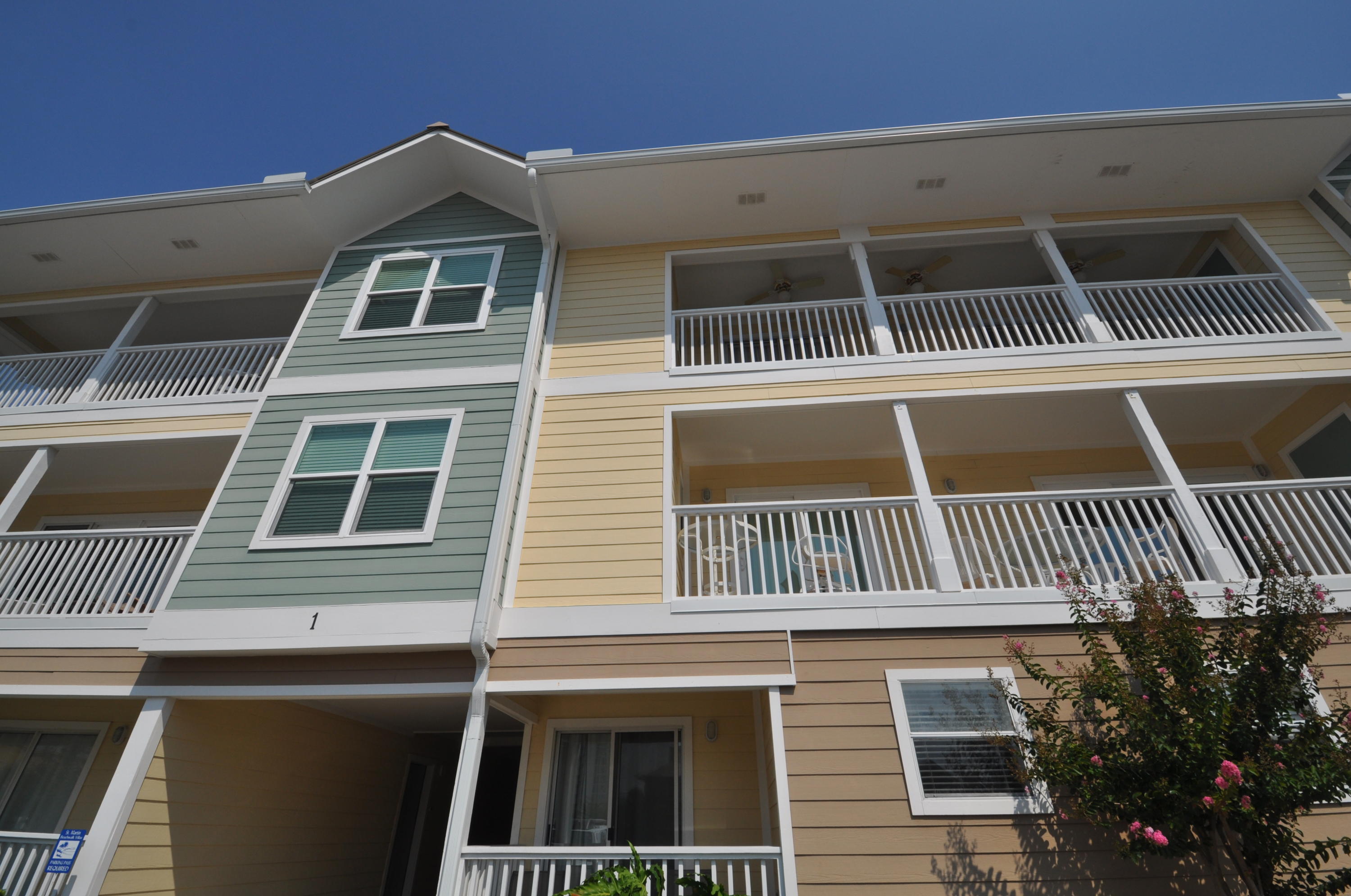 ST MARTIN BEACHWALK VILLAS - Residential