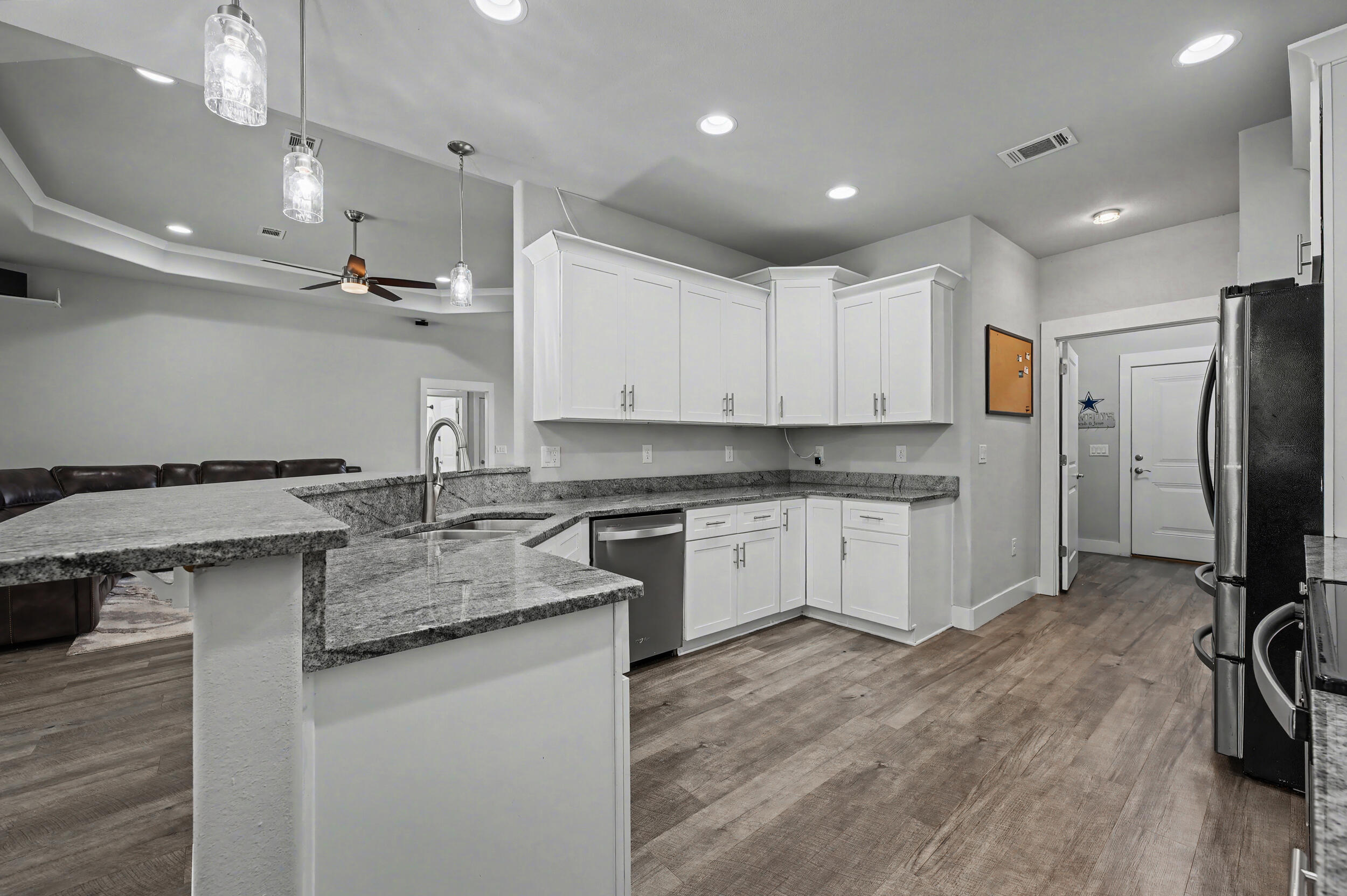 LAGNIAPPE BEACH - Residential