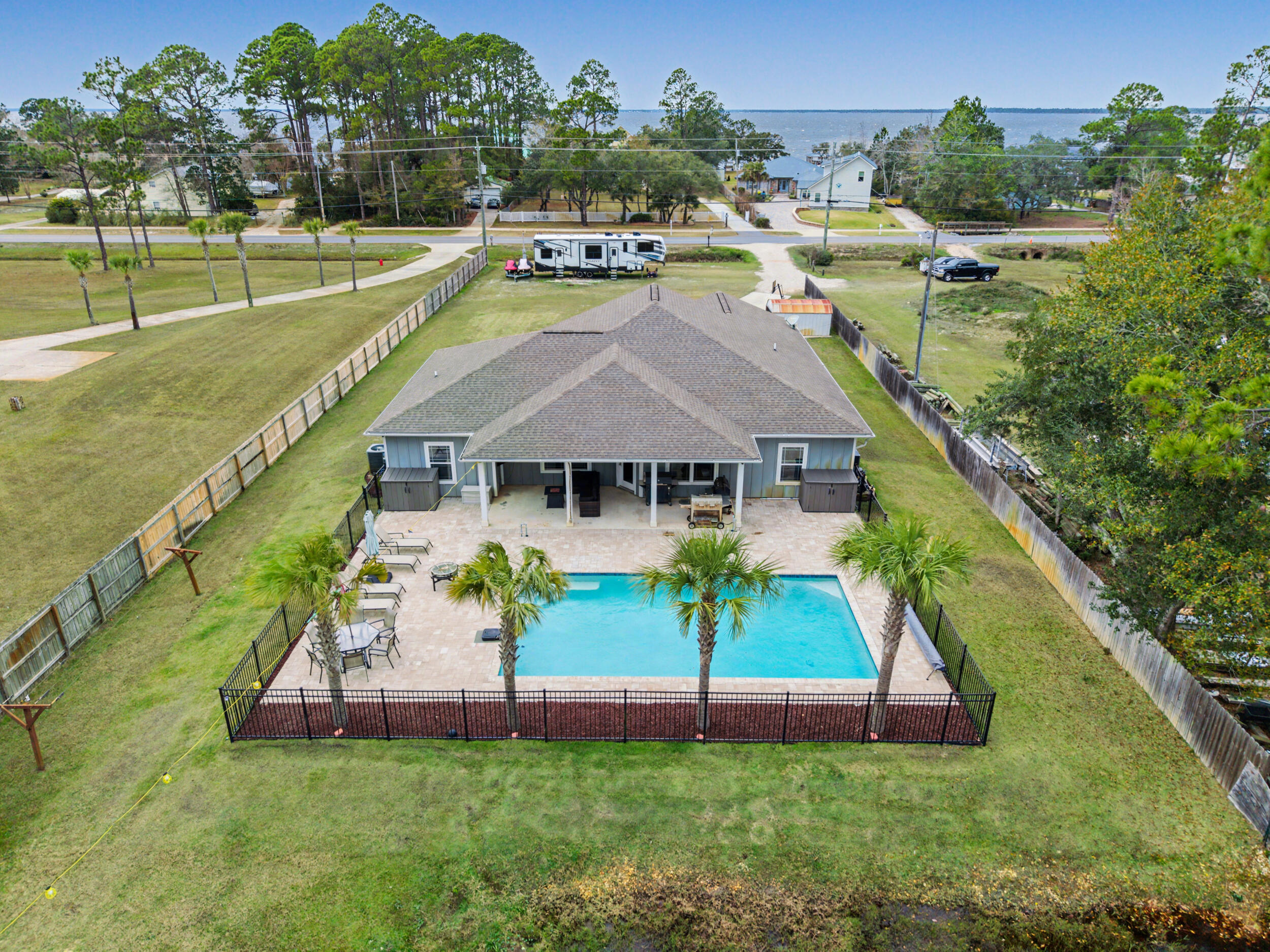 LAGNIAPPE BEACH - Residential