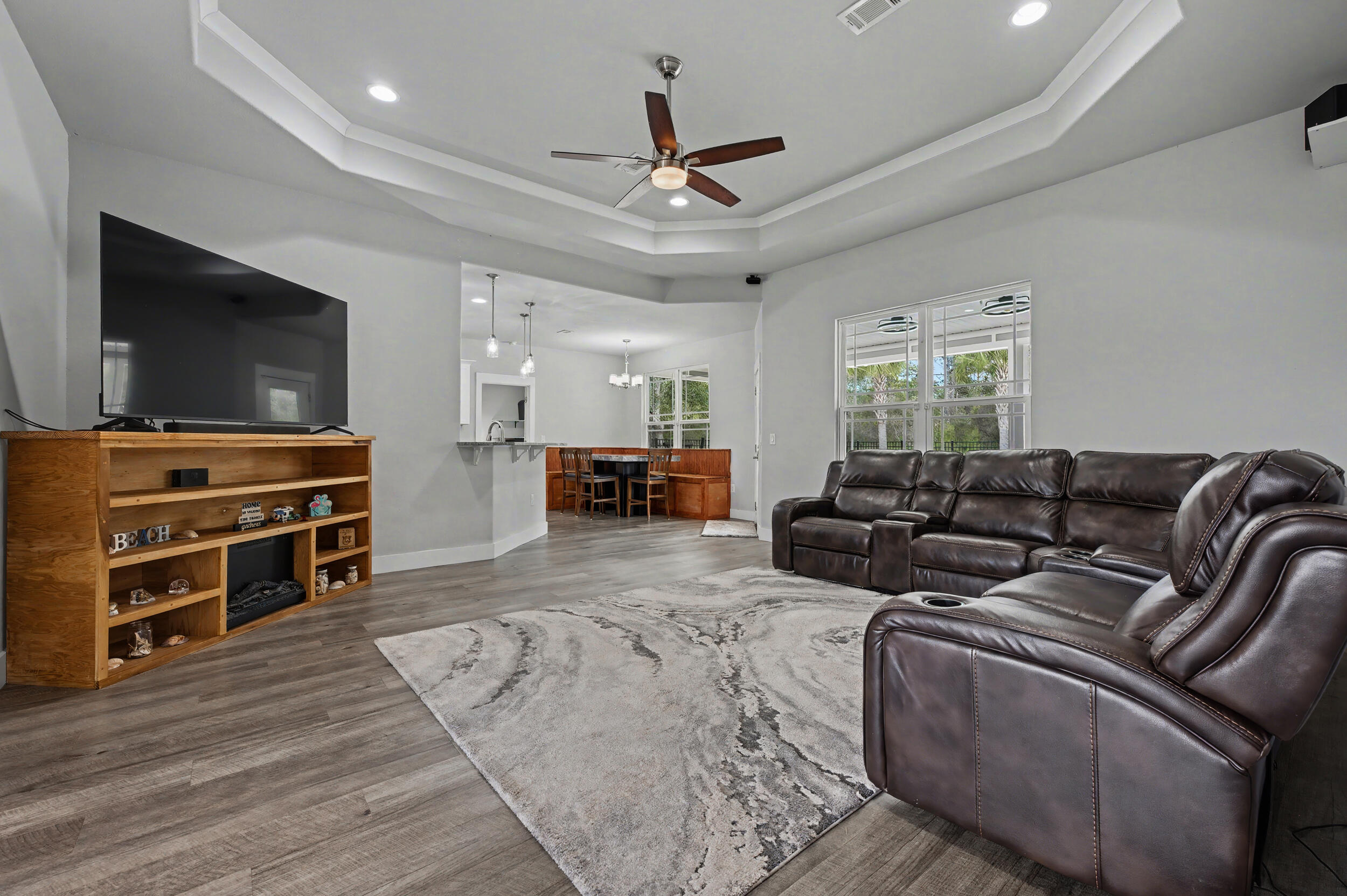 LAGNIAPPE BEACH - Residential