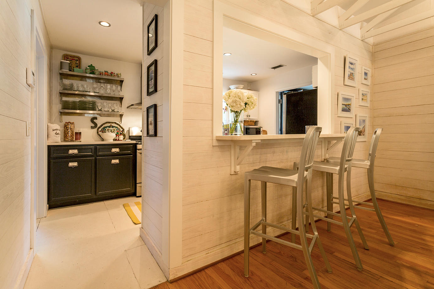 SEAGROVE VILLAGE 6TH ADD - Residential