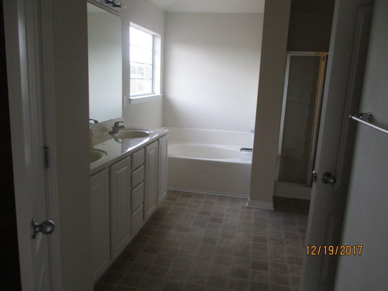 SANDY RIDGE ESTATES - Residential