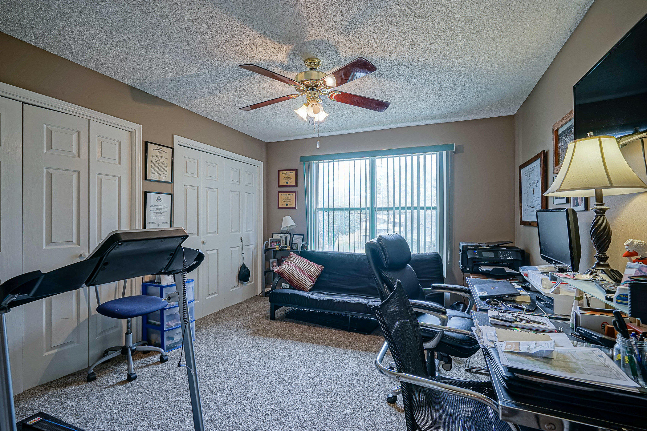 MAGNOLIA SQUARE - Residential