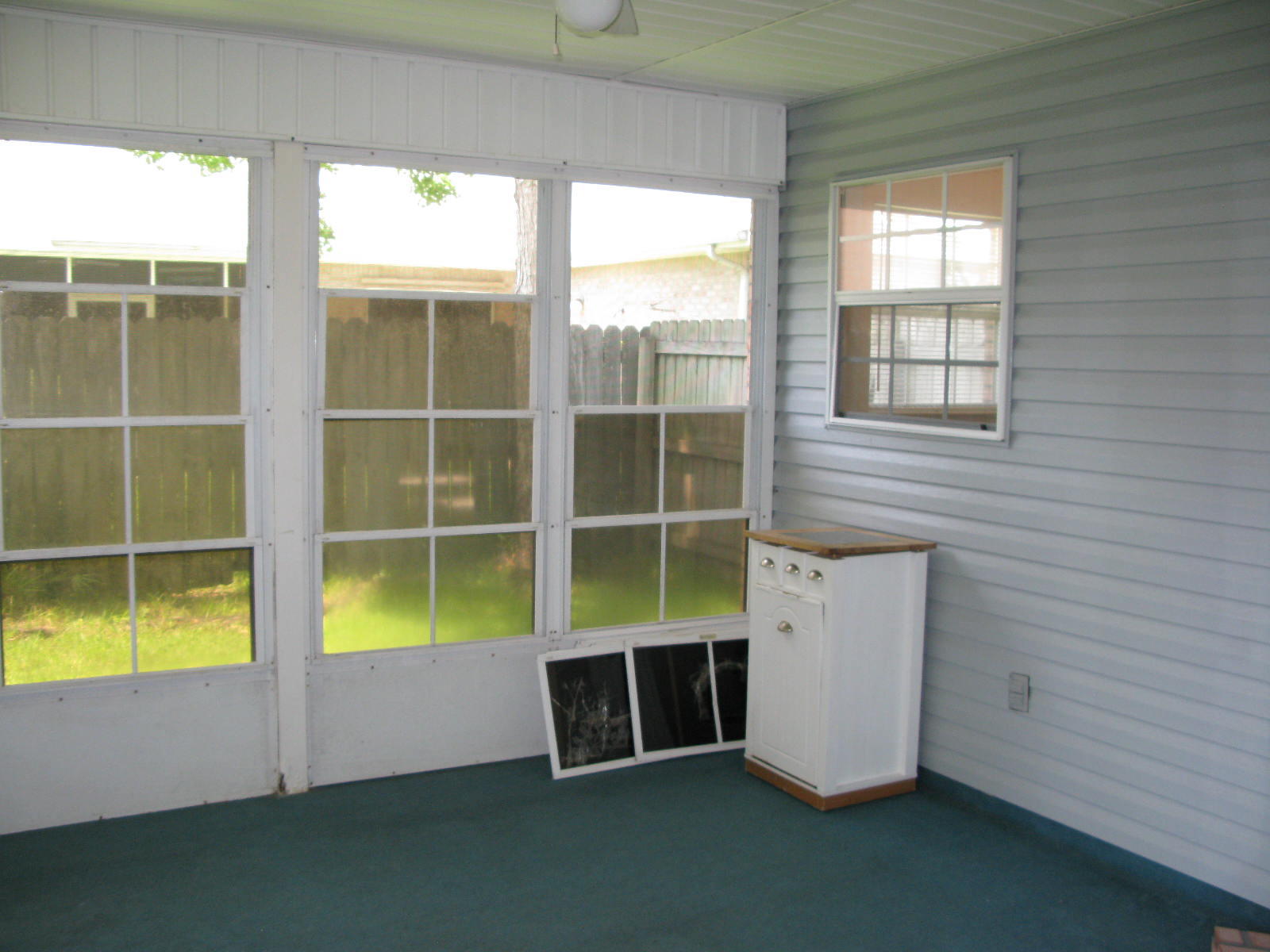 EMERALD BREEZE ESTATES - Residential