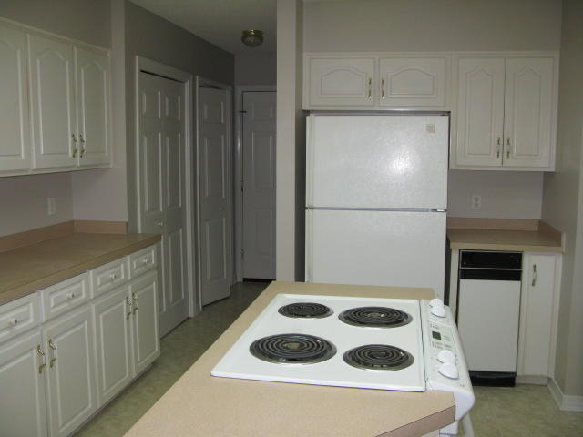 EMERALD BREEZE ESTATES - Residential