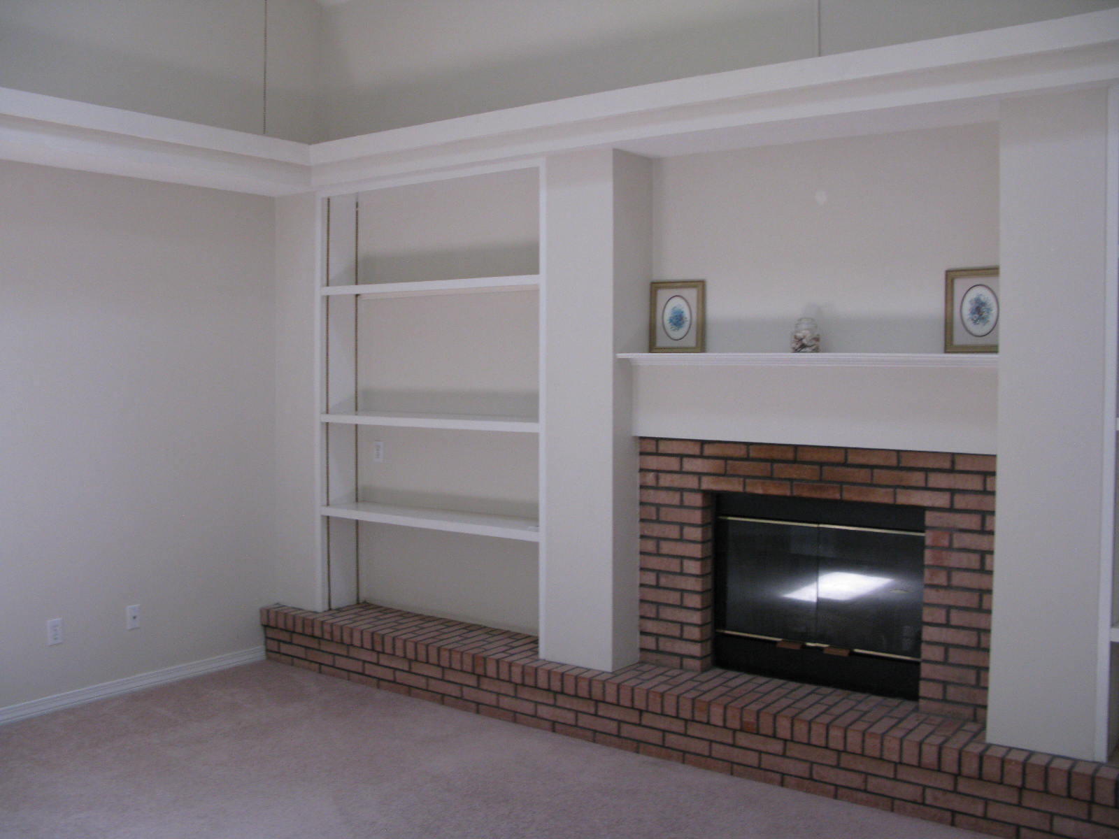 EMERALD BREEZE ESTATES - Residential