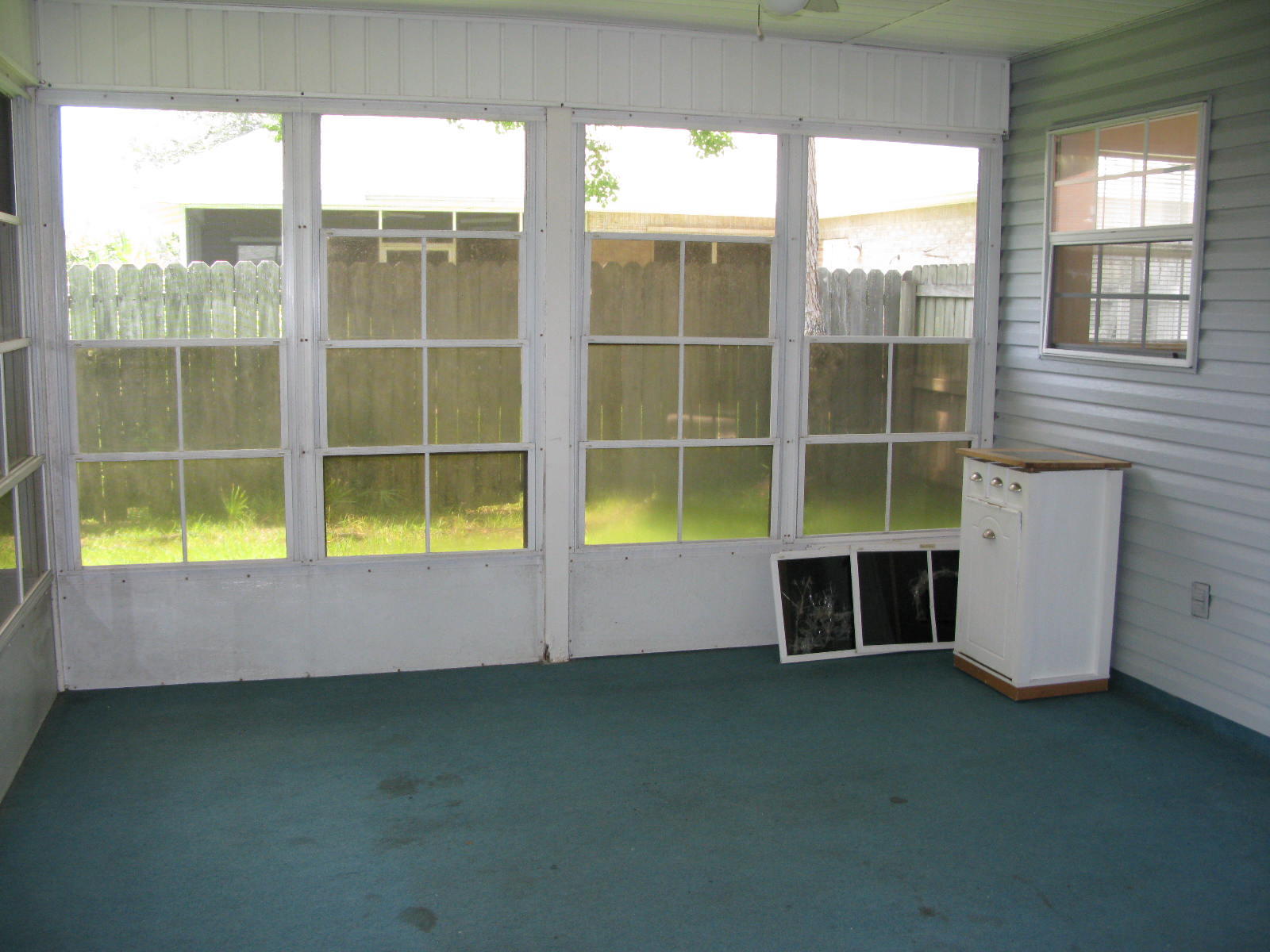 EMERALD BREEZE ESTATES - Residential