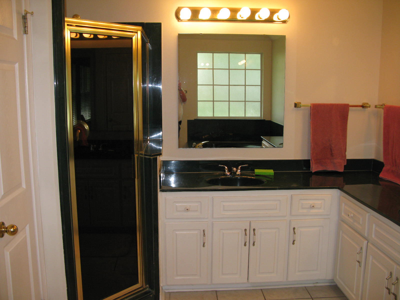 EMERALD BREEZE ESTATES - Residential