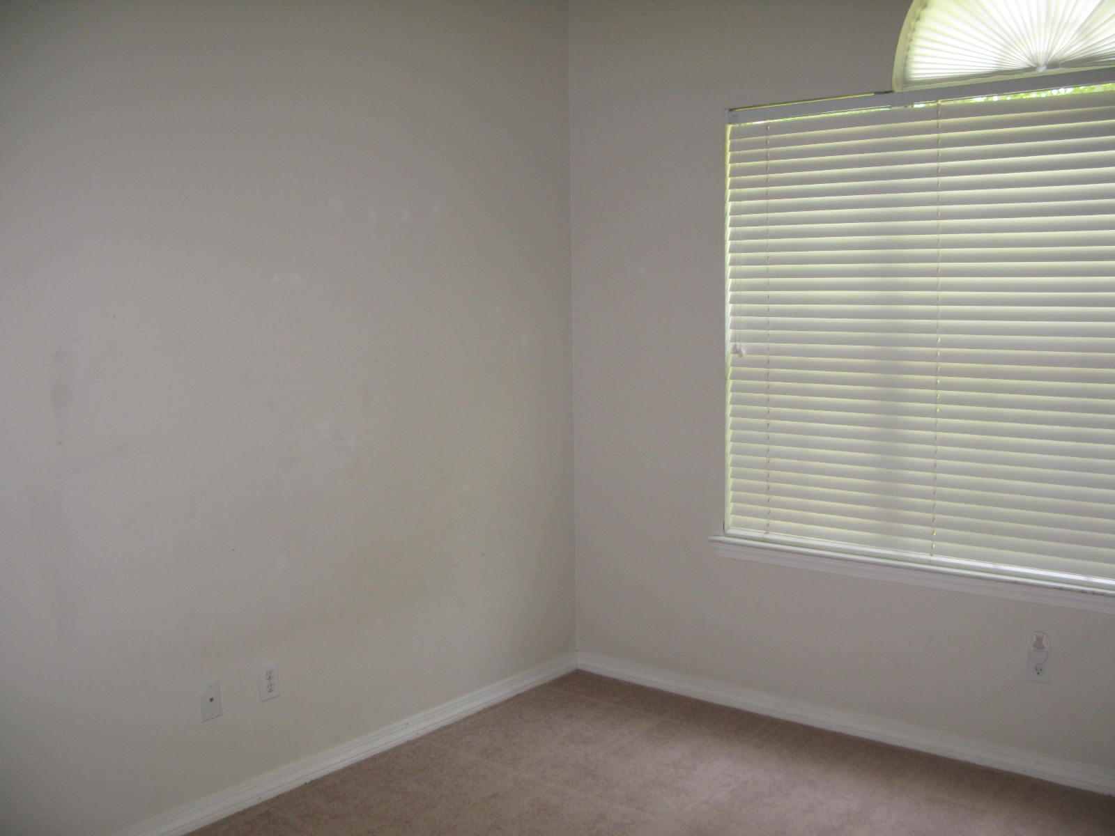 EMERALD BREEZE ESTATES - Residential