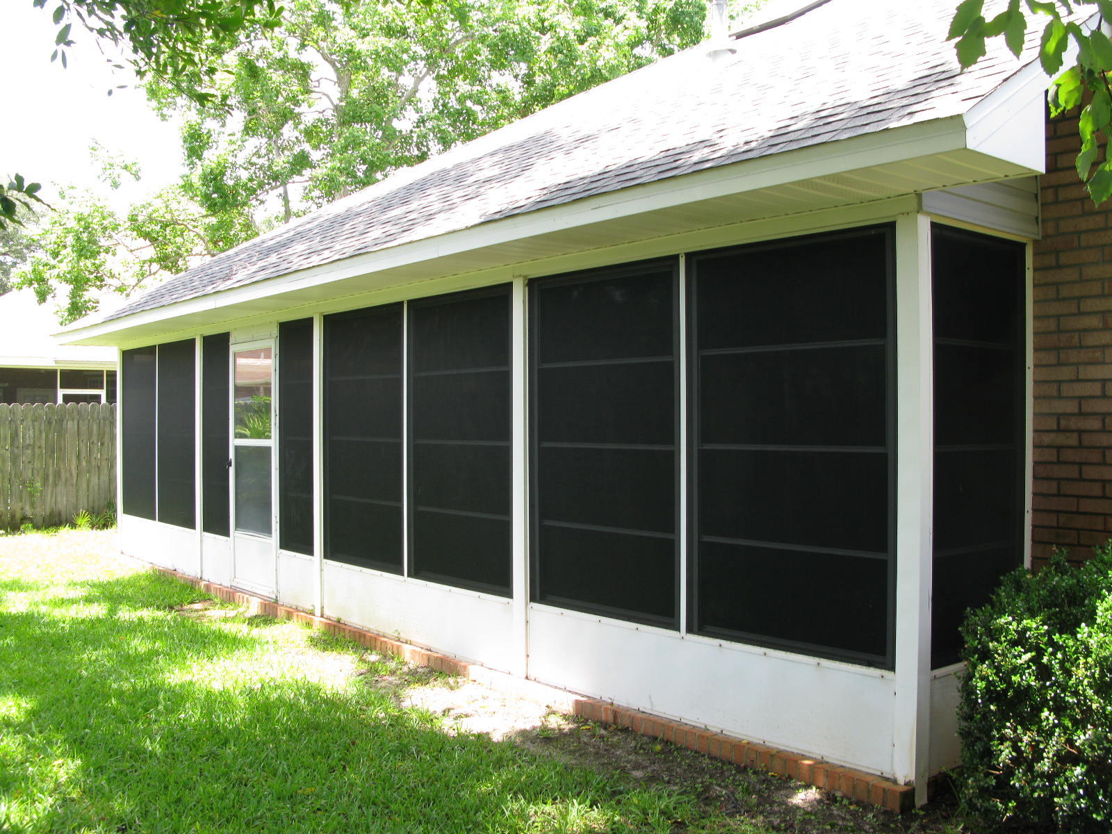 EMERALD BREEZE ESTATES - Residential