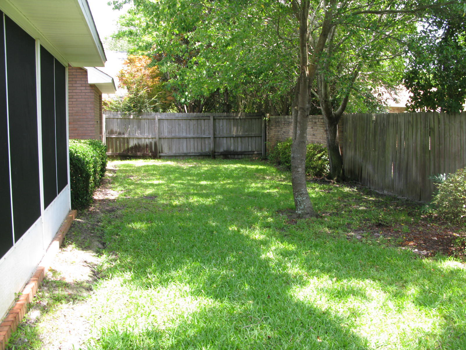 EMERALD BREEZE ESTATES - Residential