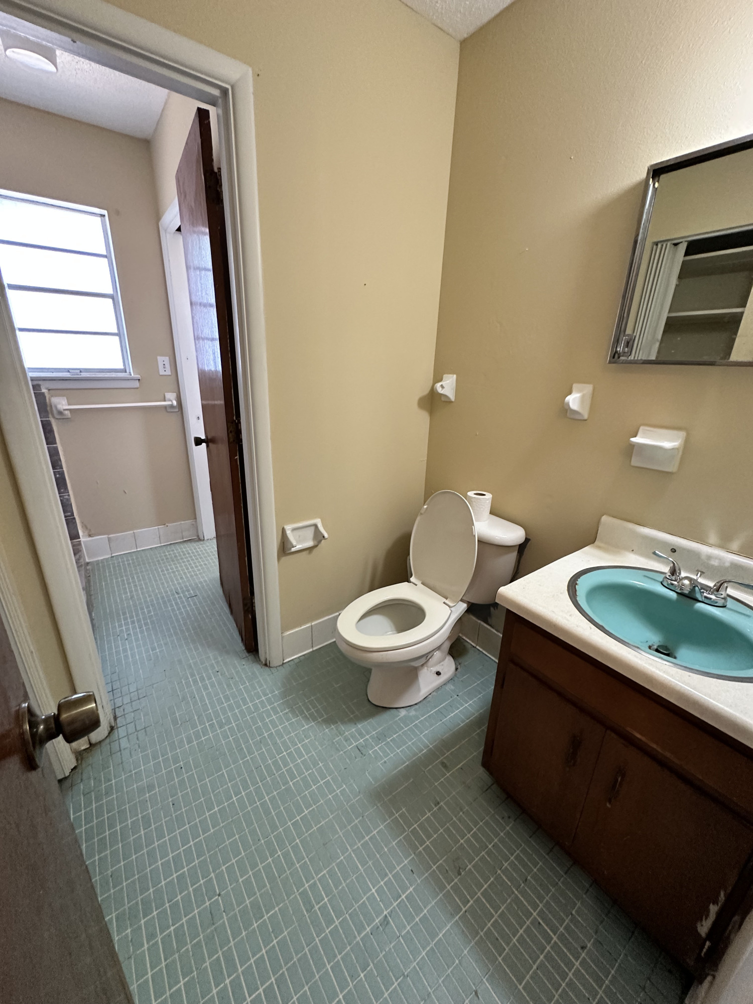 WINTHROP PLACE 1ST ADDN - Residential